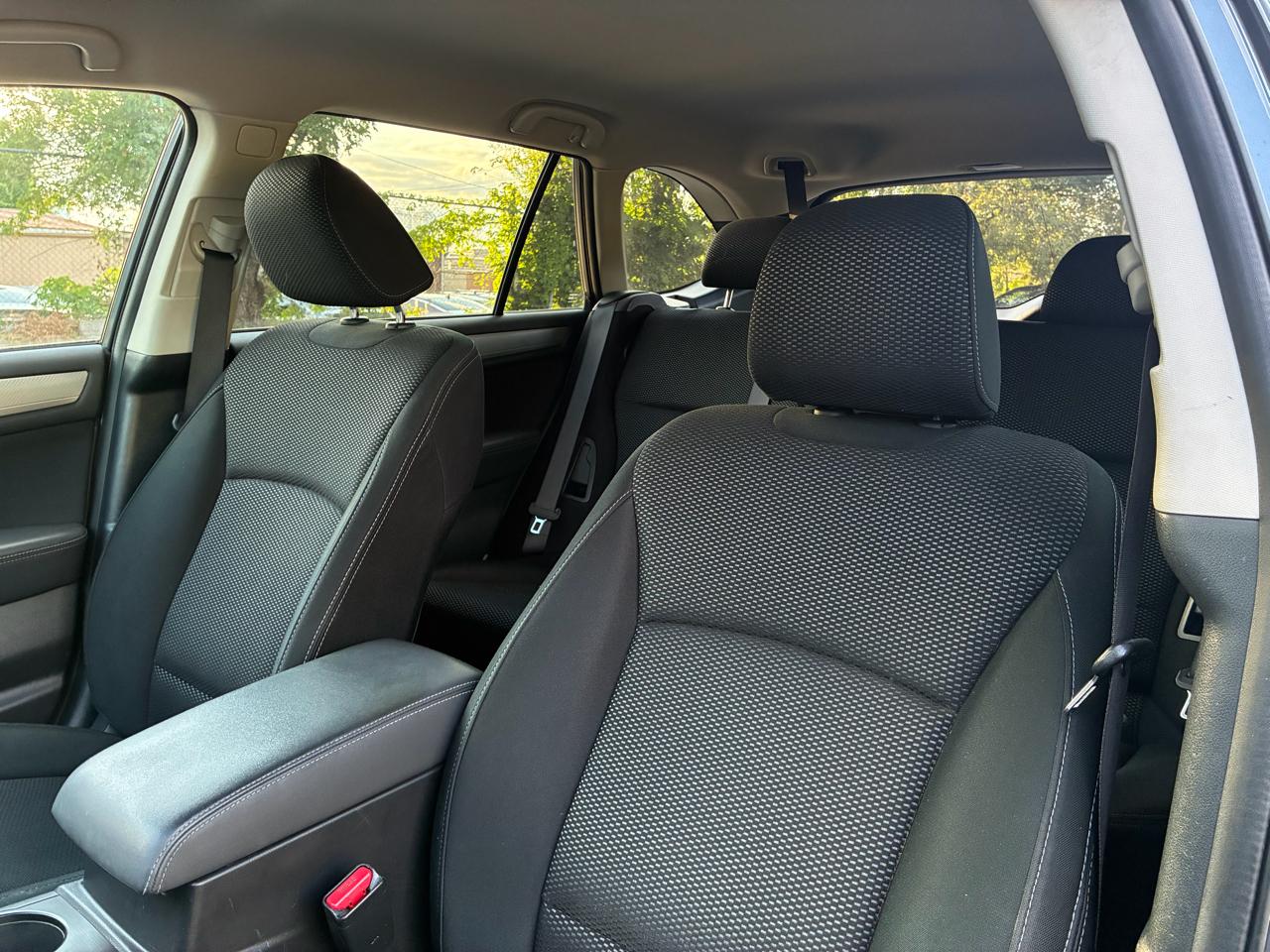 Subaru Outback 2.5i Premium 2017