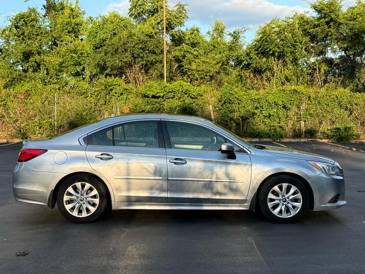 Subaru Legacy 2.5i Premium 2015