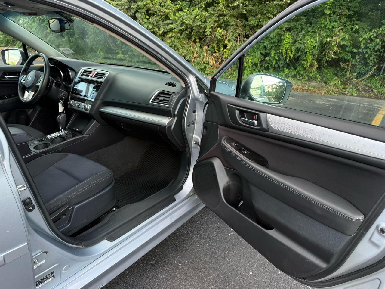 Subaru Legacy 2.5i Premium 2015