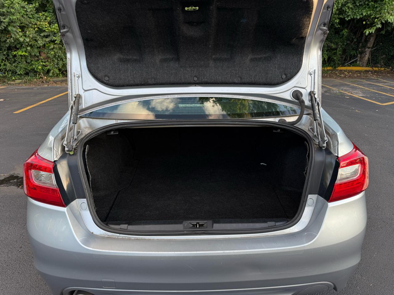 Subaru Legacy 2.5i Premium 2015