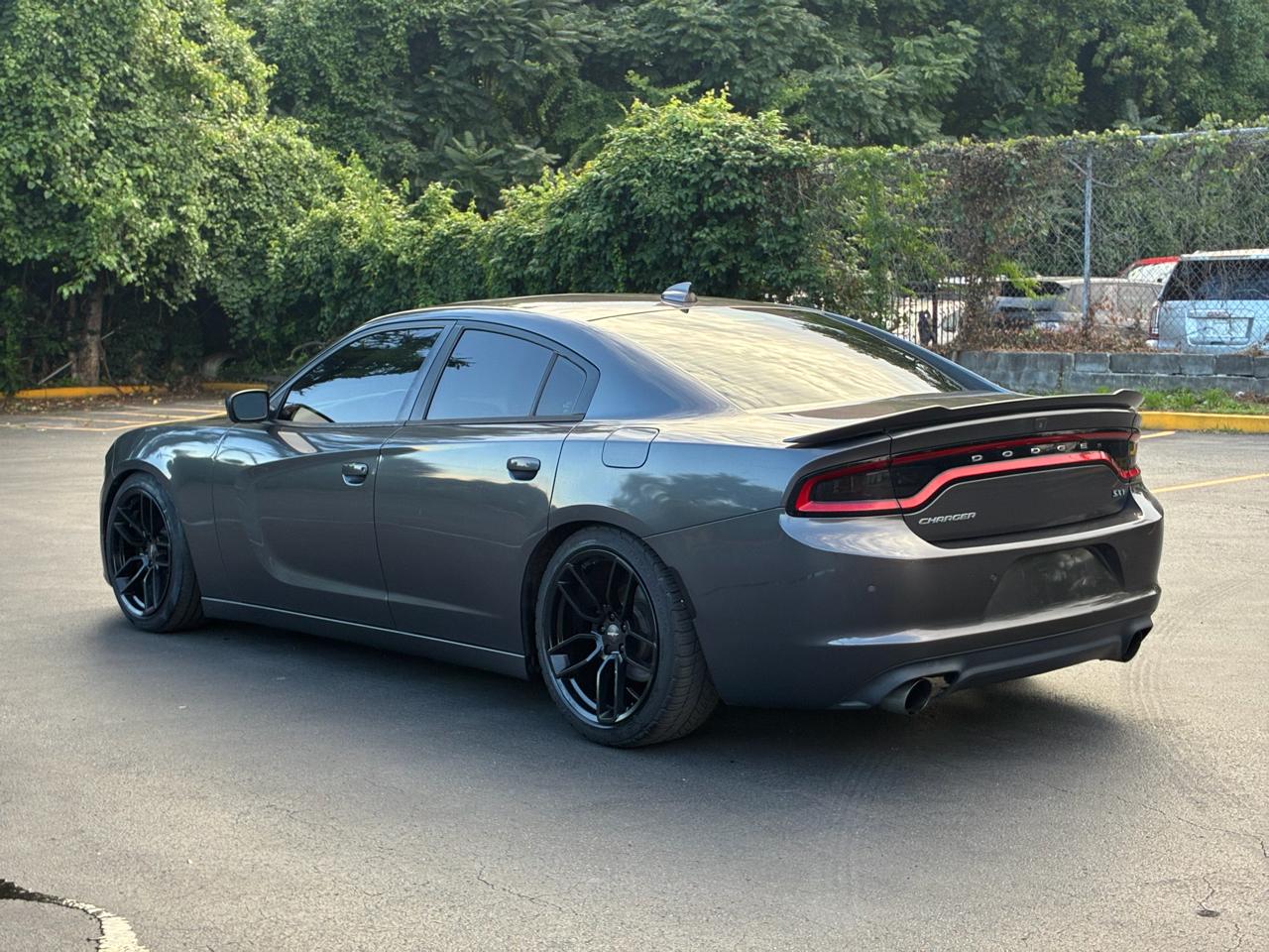Dodge Charger SXT 2017