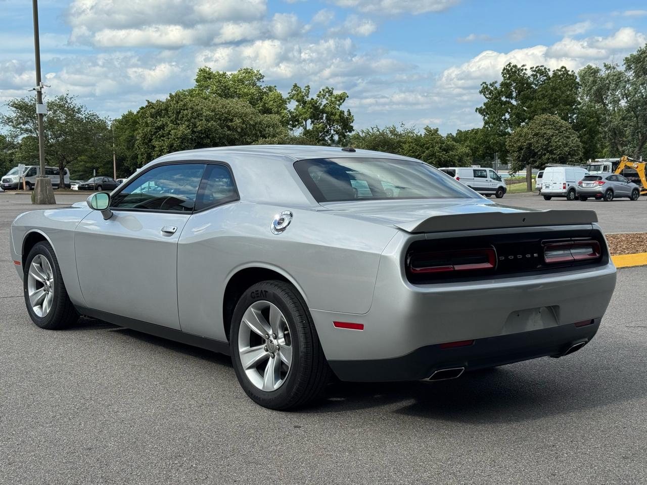 Dodge Challenger SXT 2021