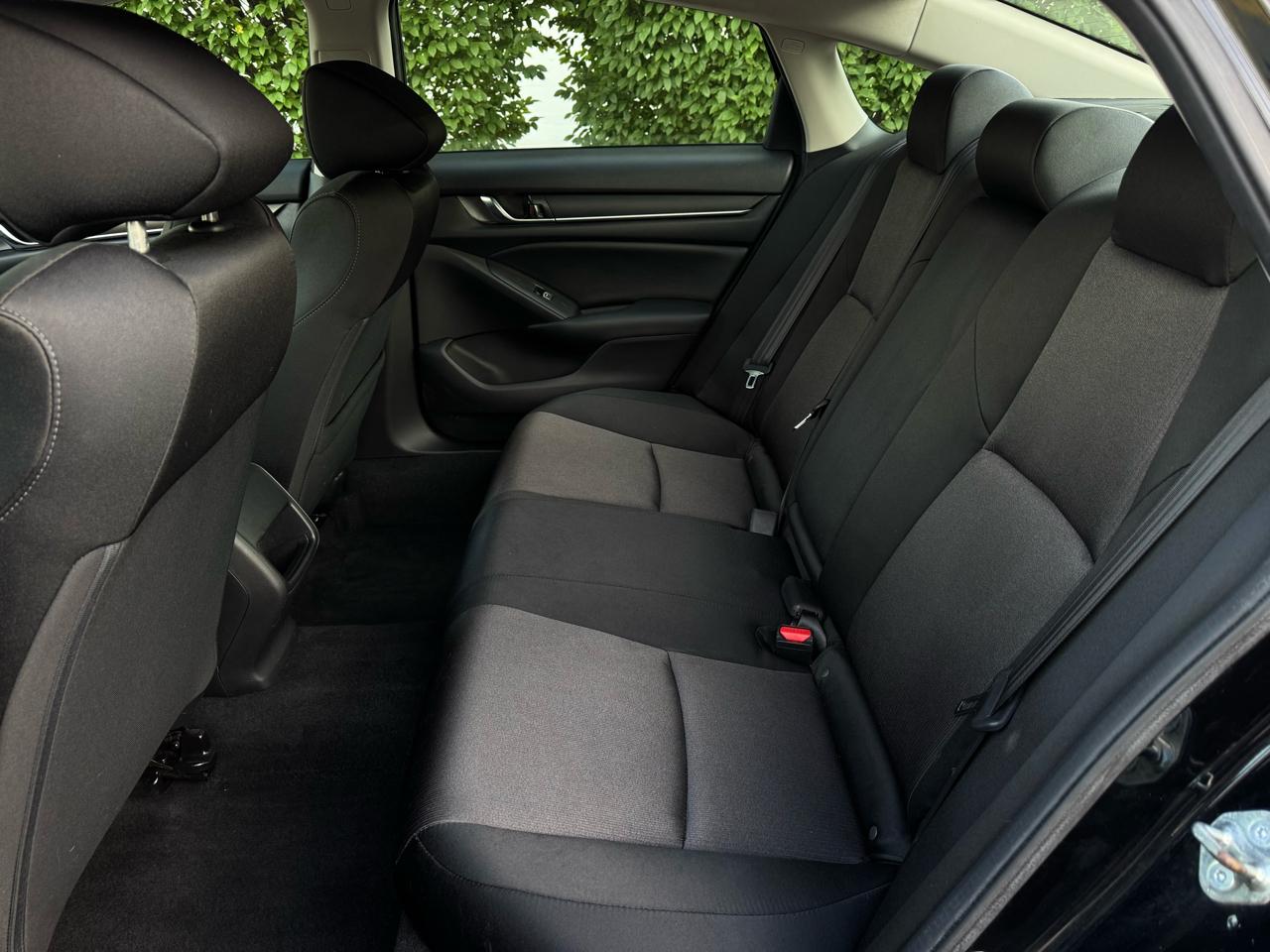 Honda Accord LX CVT 2020
