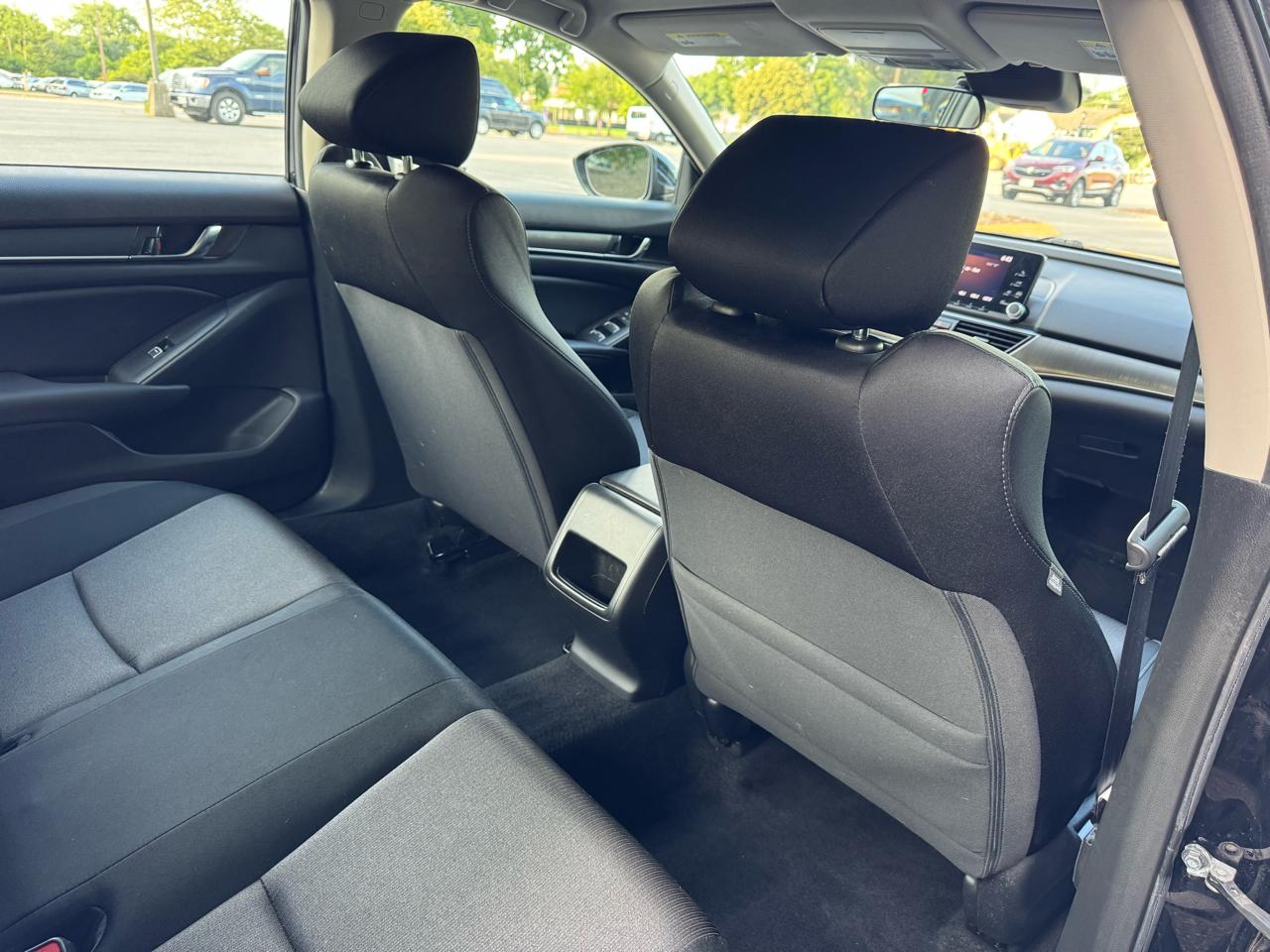 Honda Accord LX CVT 2020