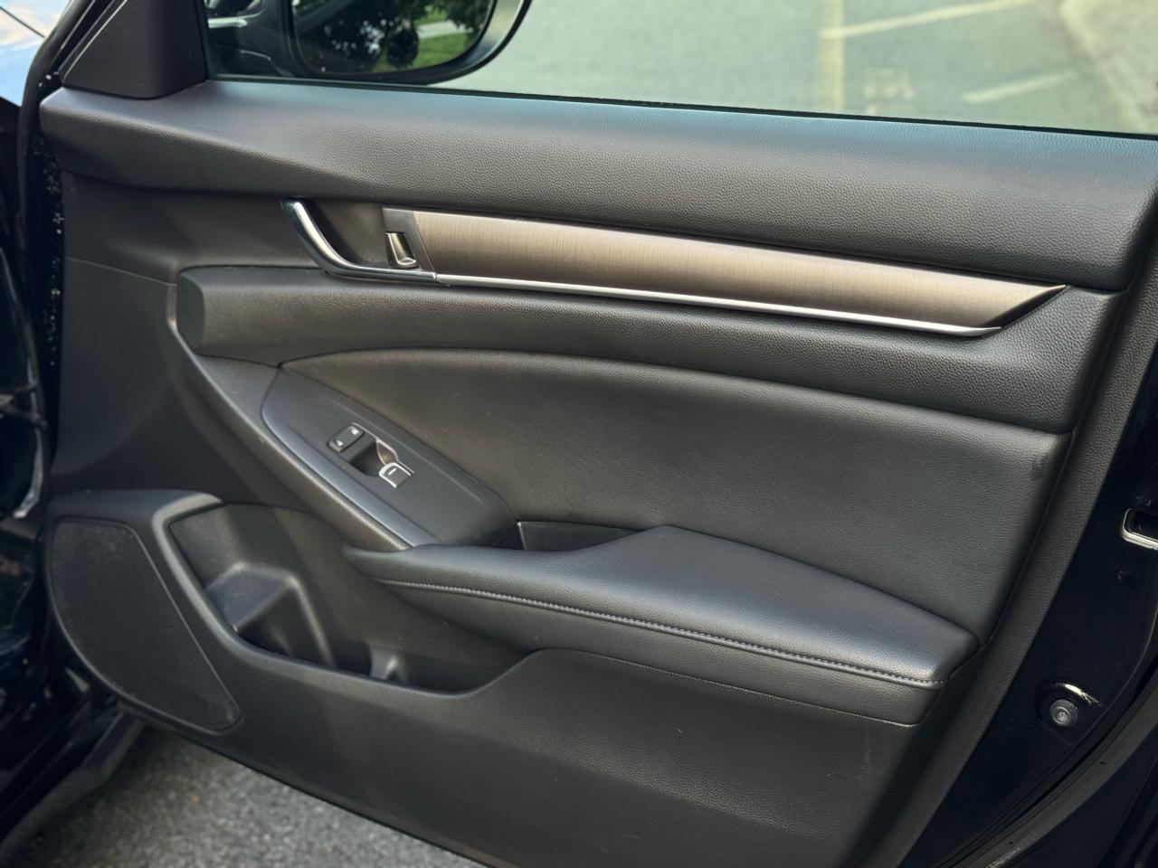 Honda Accord LX CVT 2020