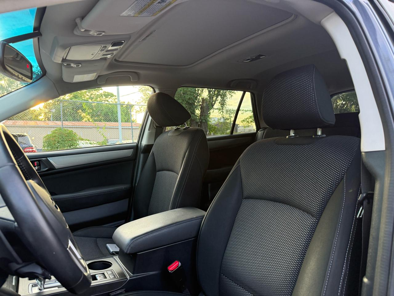 Subaru Outback 2.5i Premium 2015