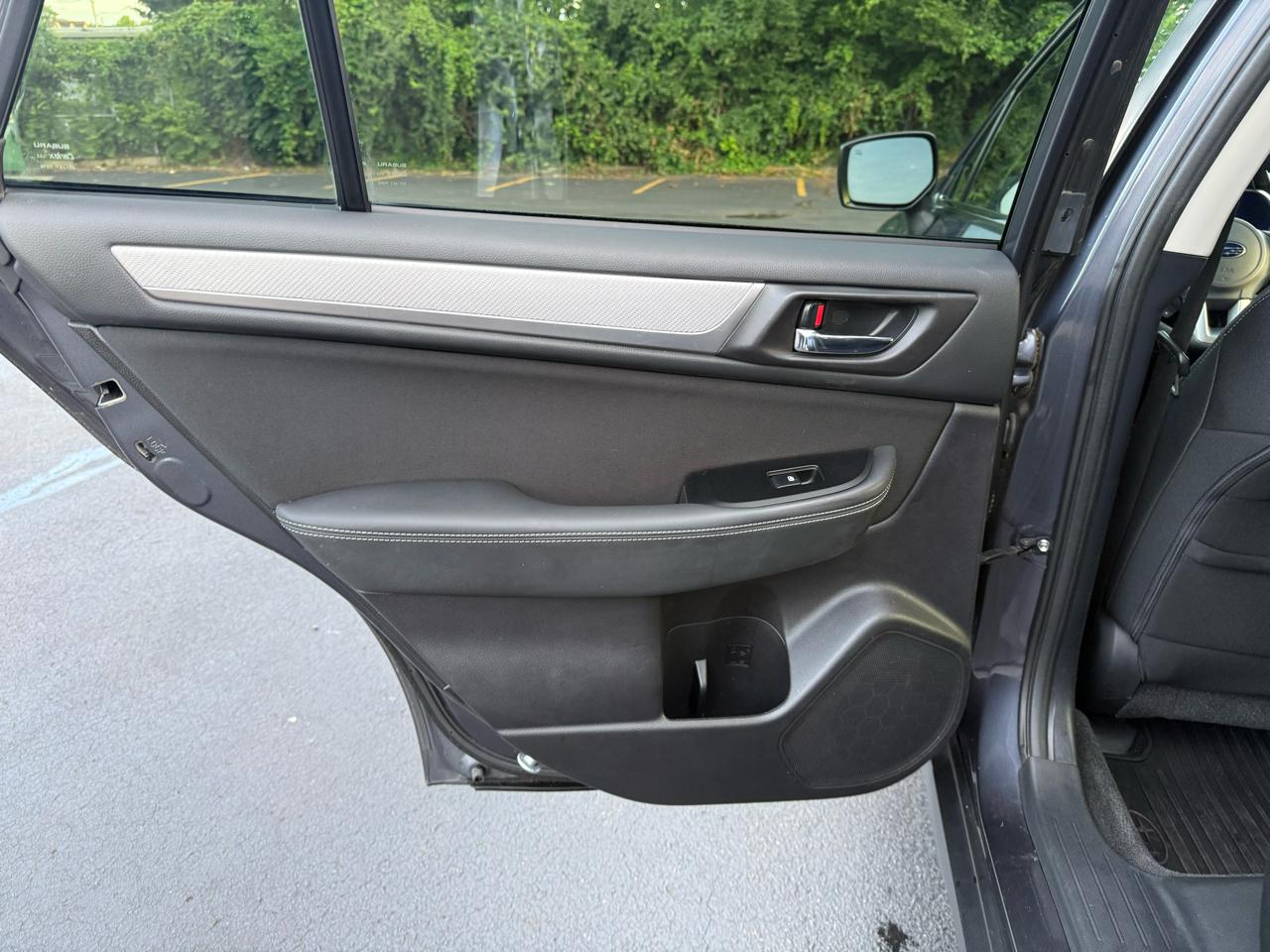 Subaru Outback 2.5i Premium 2015