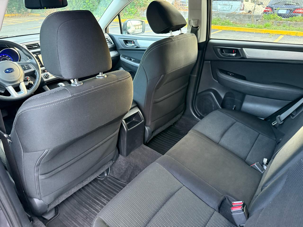 Subaru Outback 2.5i Premium 2015