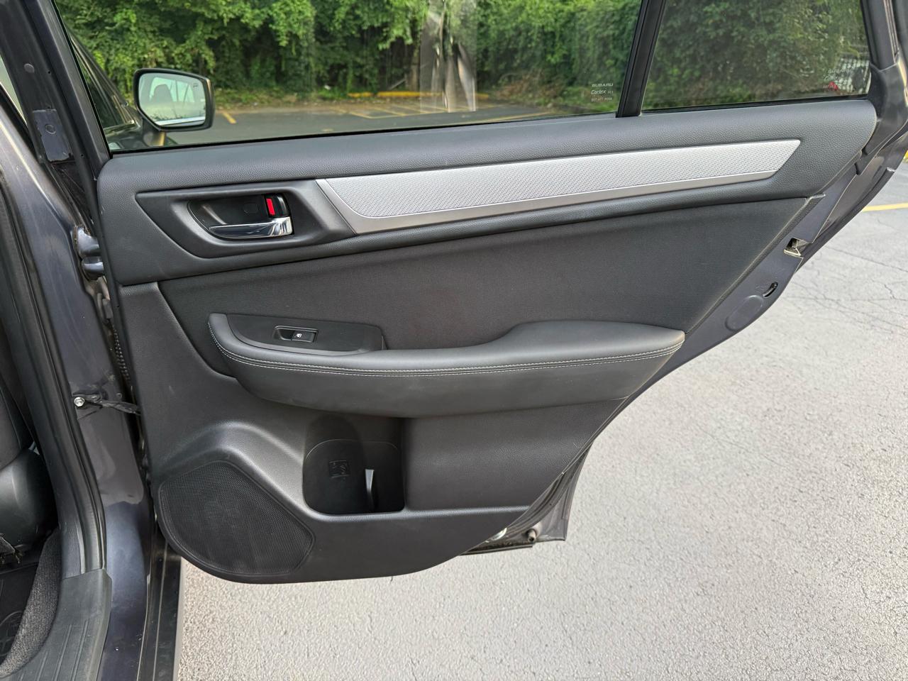 Subaru Outback 2.5i Premium 2015