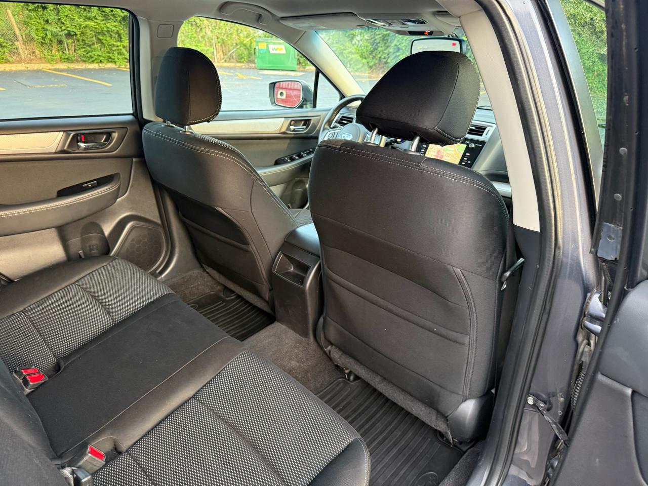 Subaru Outback 2.5i Premium 2015