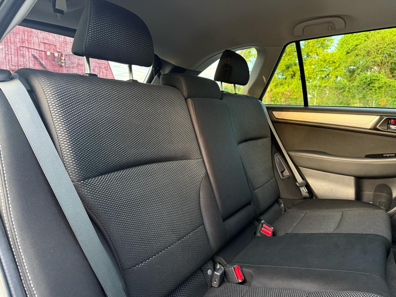 Subaru Outback 2.5i Premium 2015