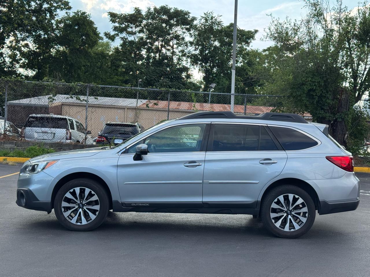 Subaru Outback 2.5i Limited 2017