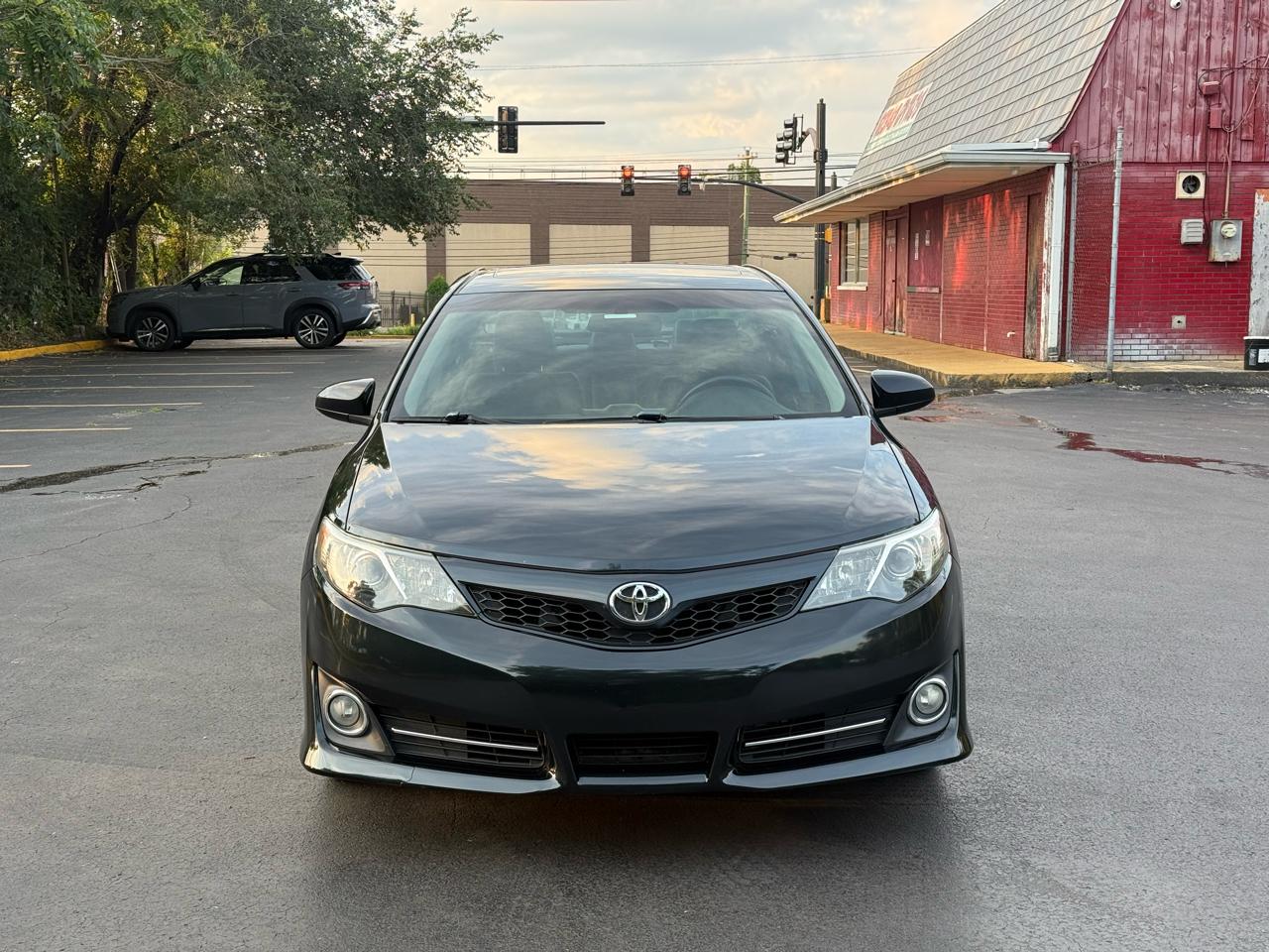 Toyota Camry SE 2013