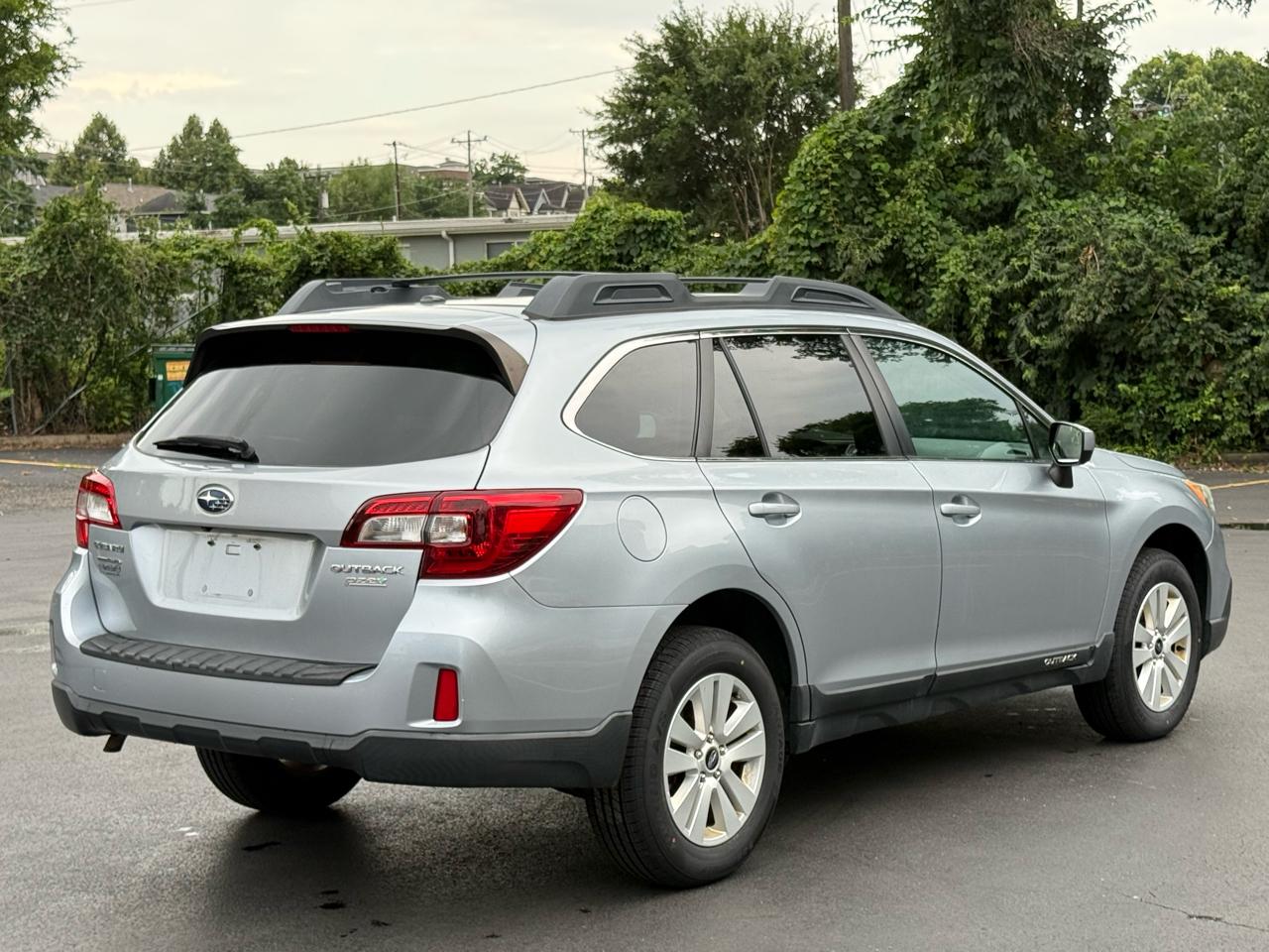 Subaru Outback 2.5i Premium 2015