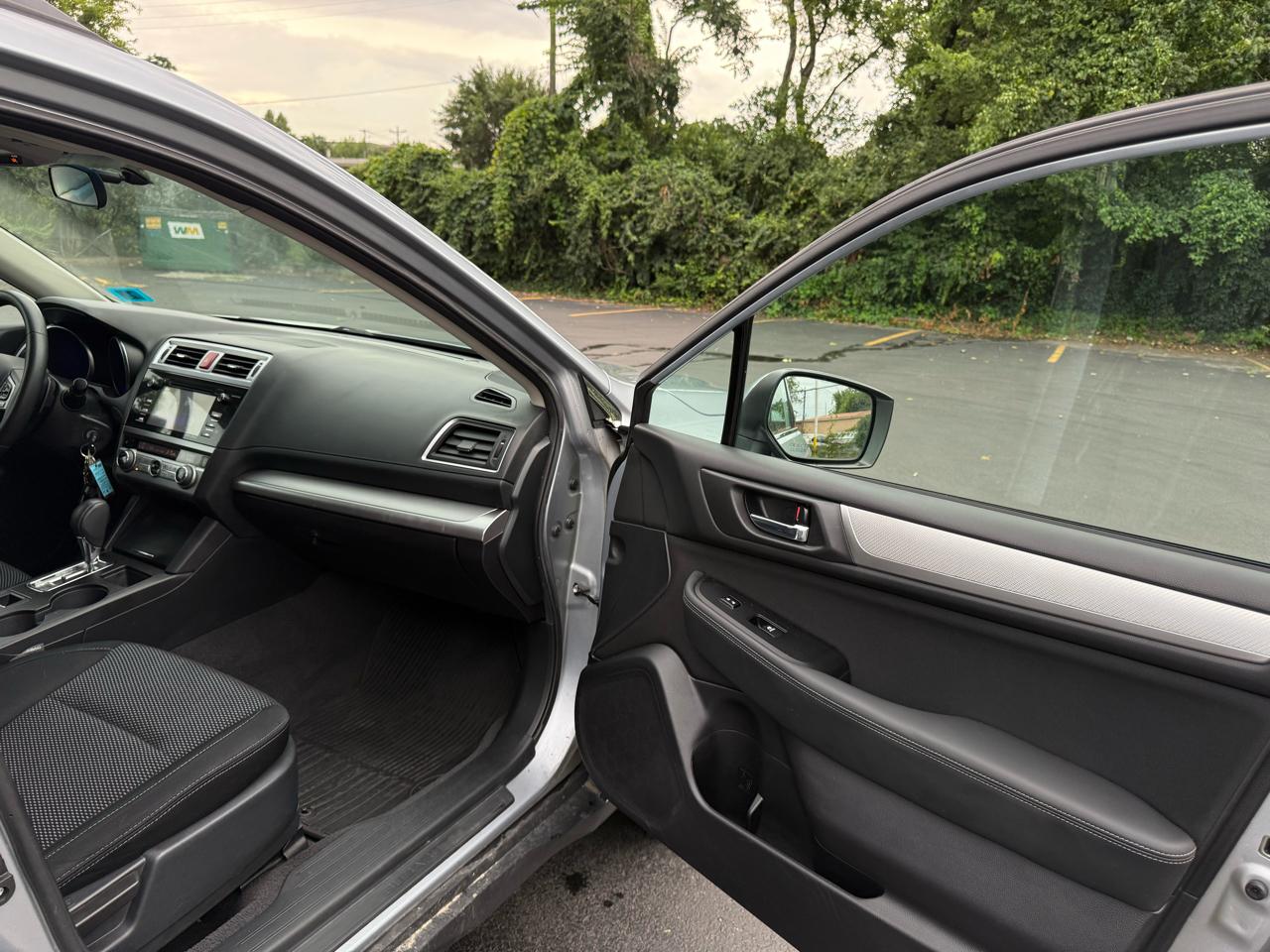 Subaru Outback 2.5i Premium 2015