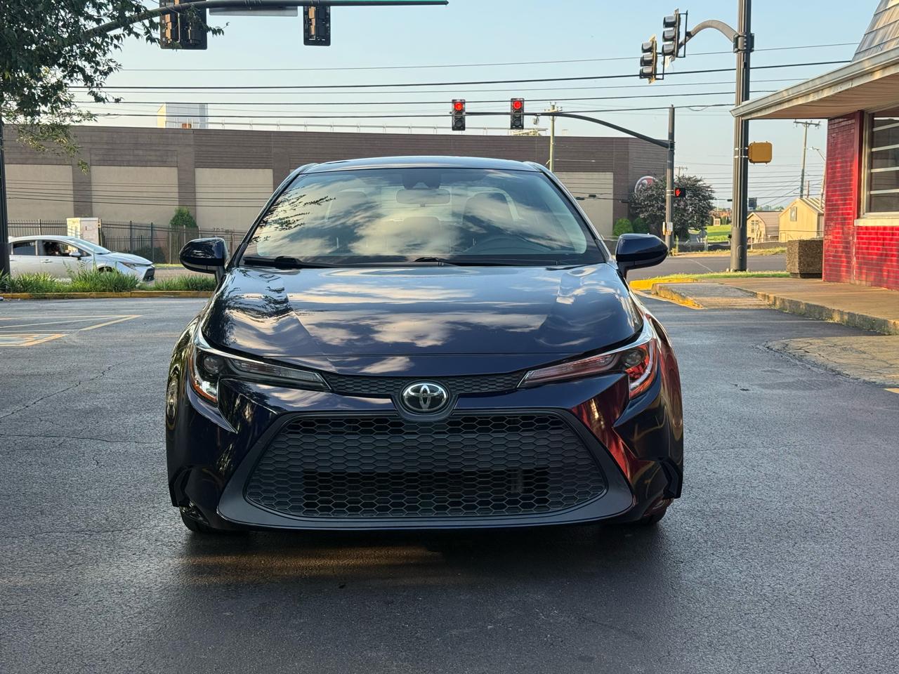 Toyota Corolla LE 2021