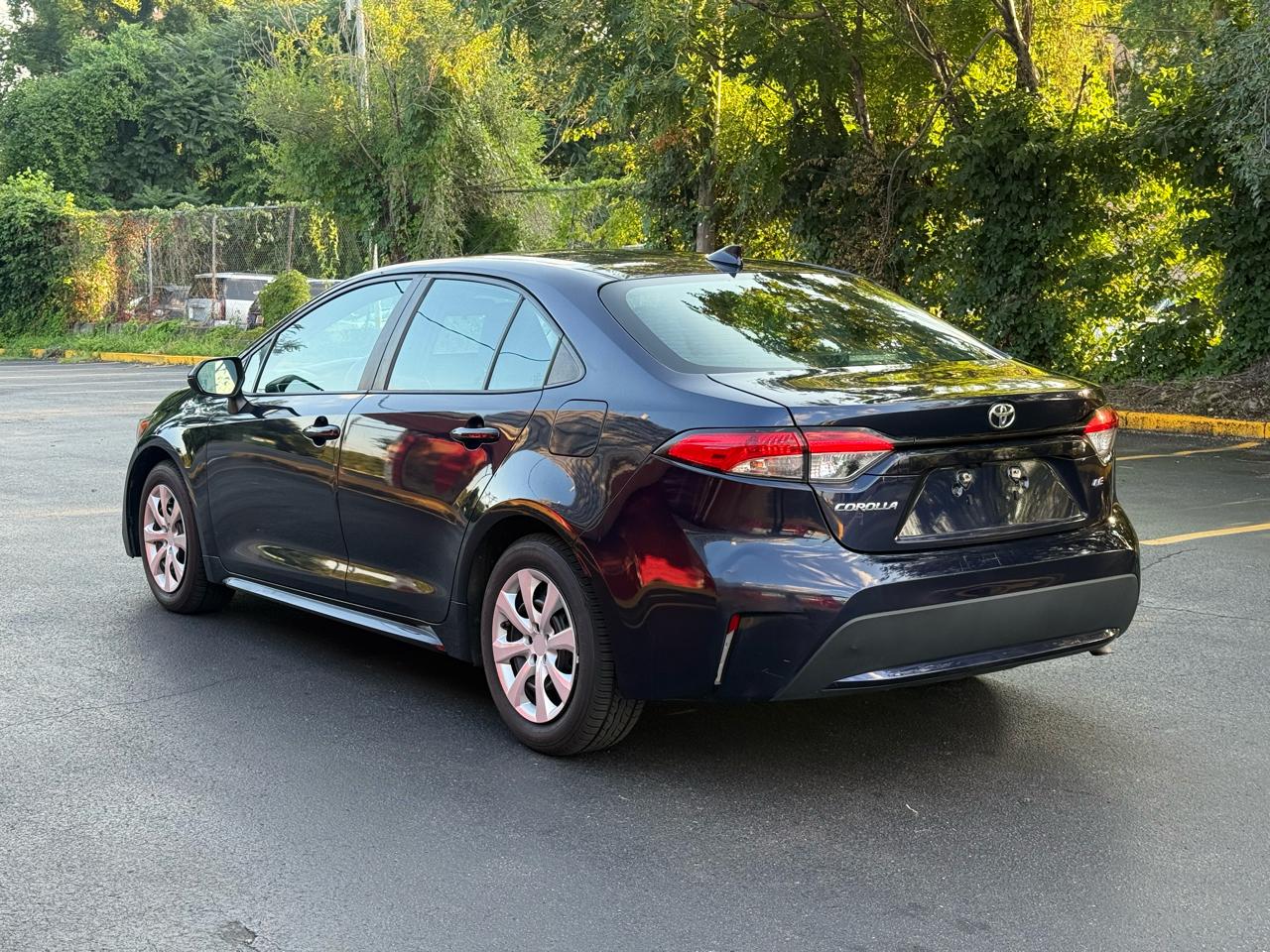 Toyota Corolla LE 2021