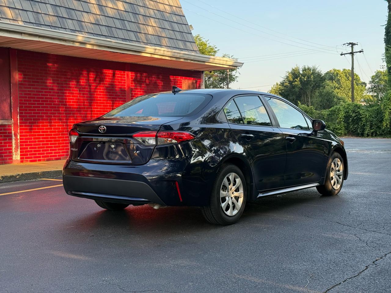 Toyota Corolla LE 2021