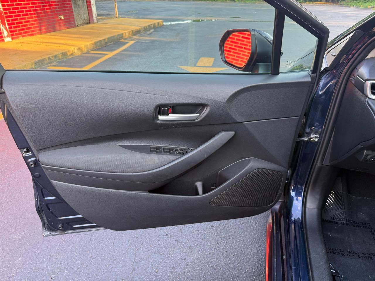 Toyota Corolla LE 2021