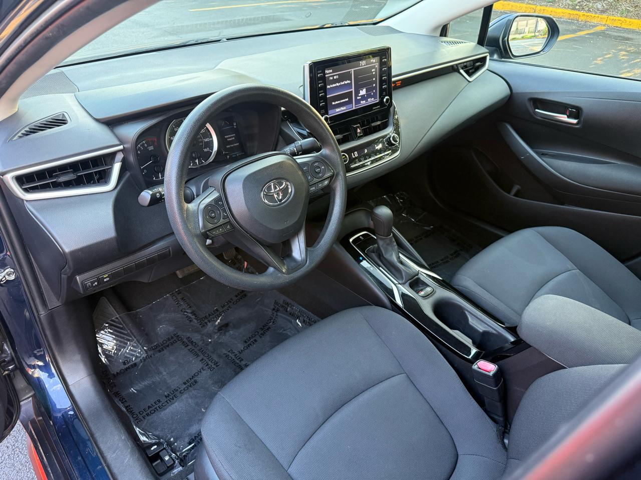 Toyota Corolla LE 2021