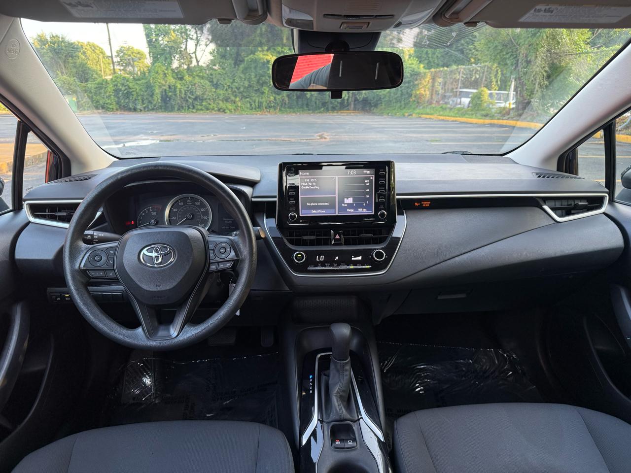 Toyota Corolla LE 2021