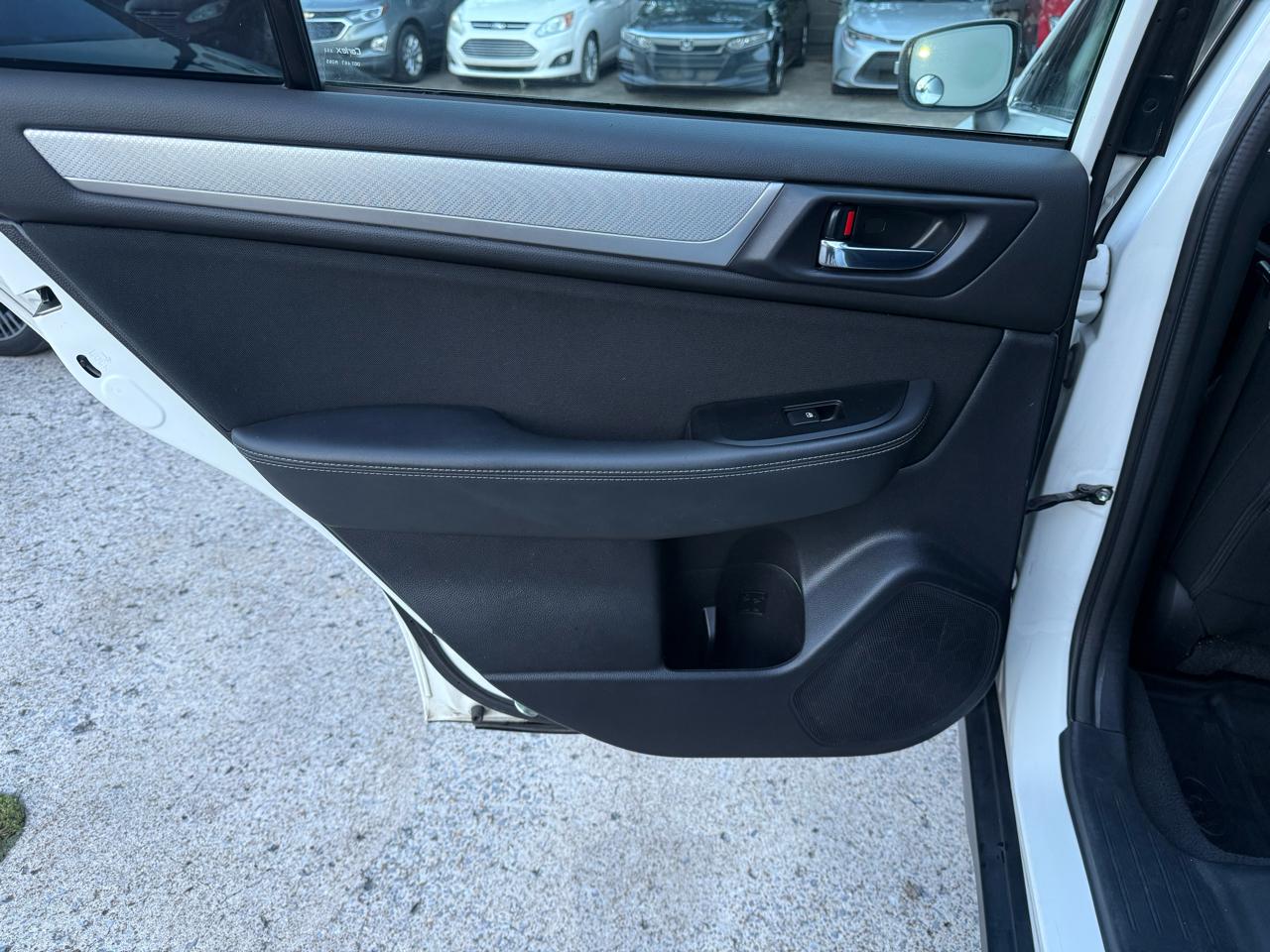 Subaru Outback 2.5i Premium 2019