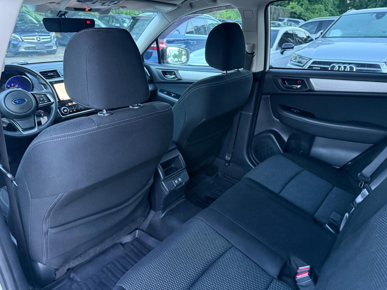Subaru Outback 2.5i Premium 2019