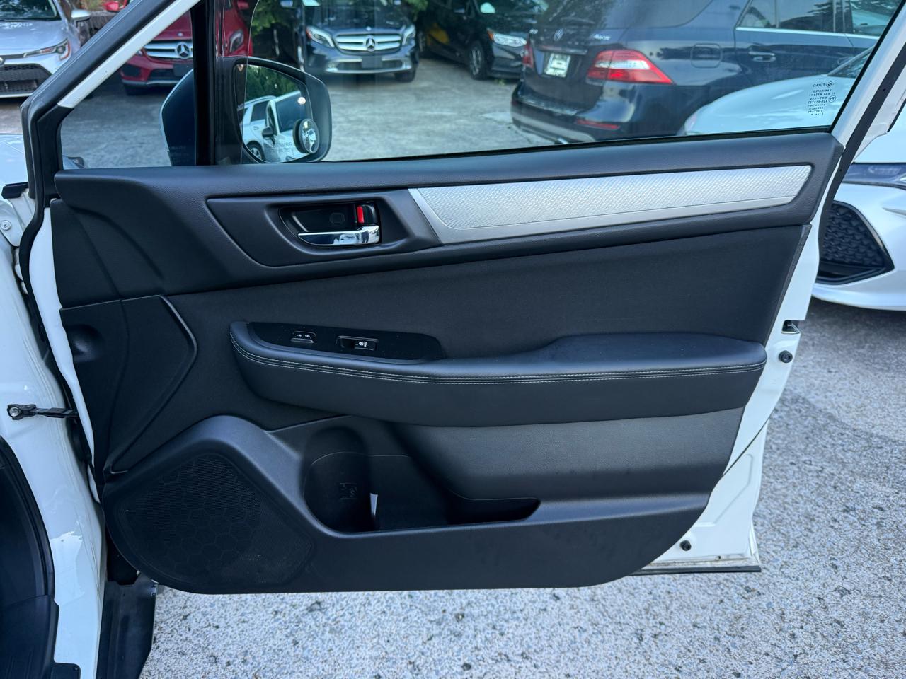 Subaru Outback 2.5i Premium 2019