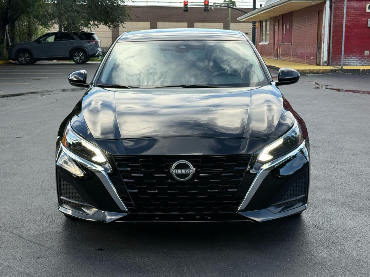 Nissan Altima 2.5 SV 2023