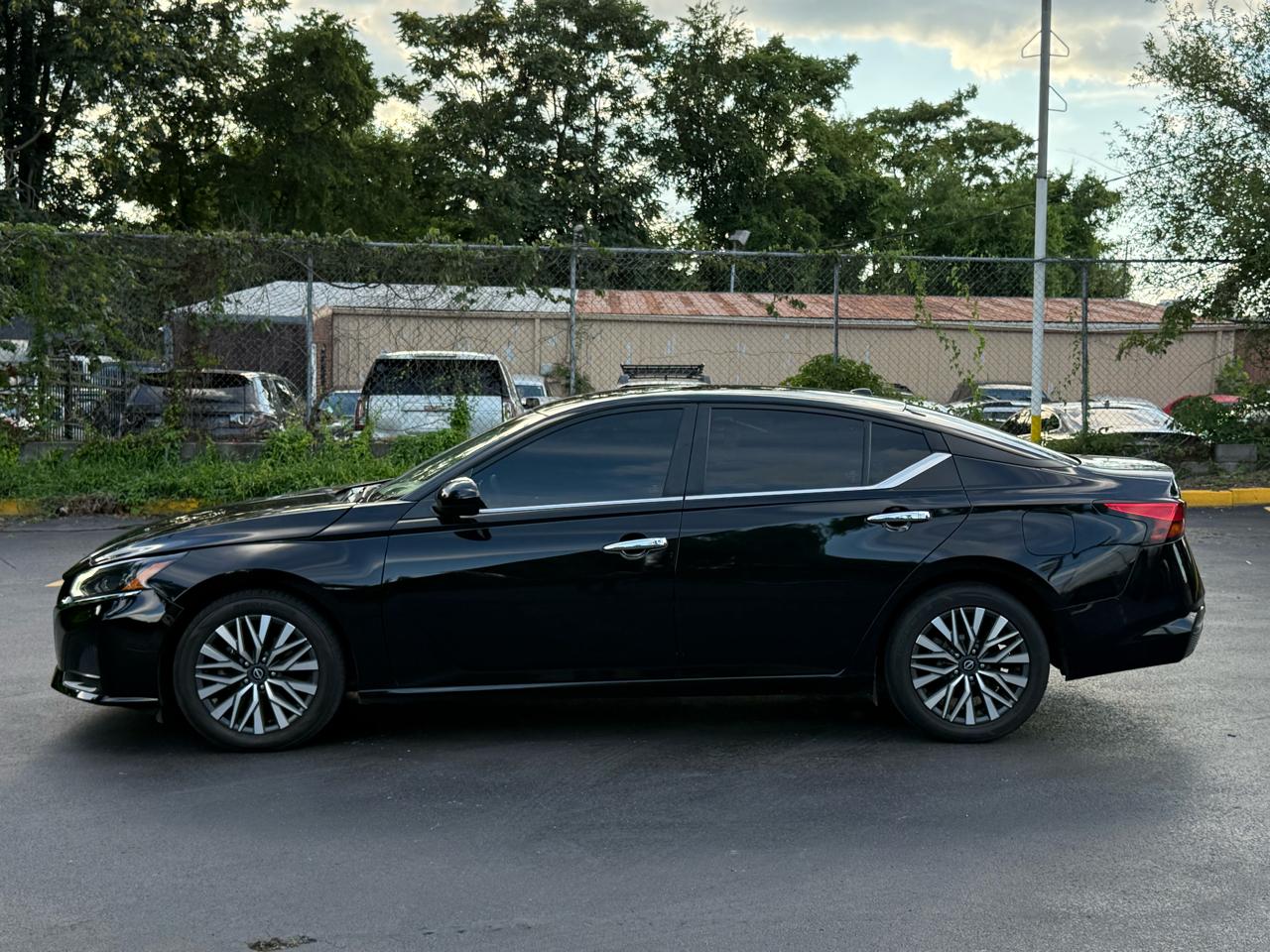 Nissan Altima 2.5 SV 2023