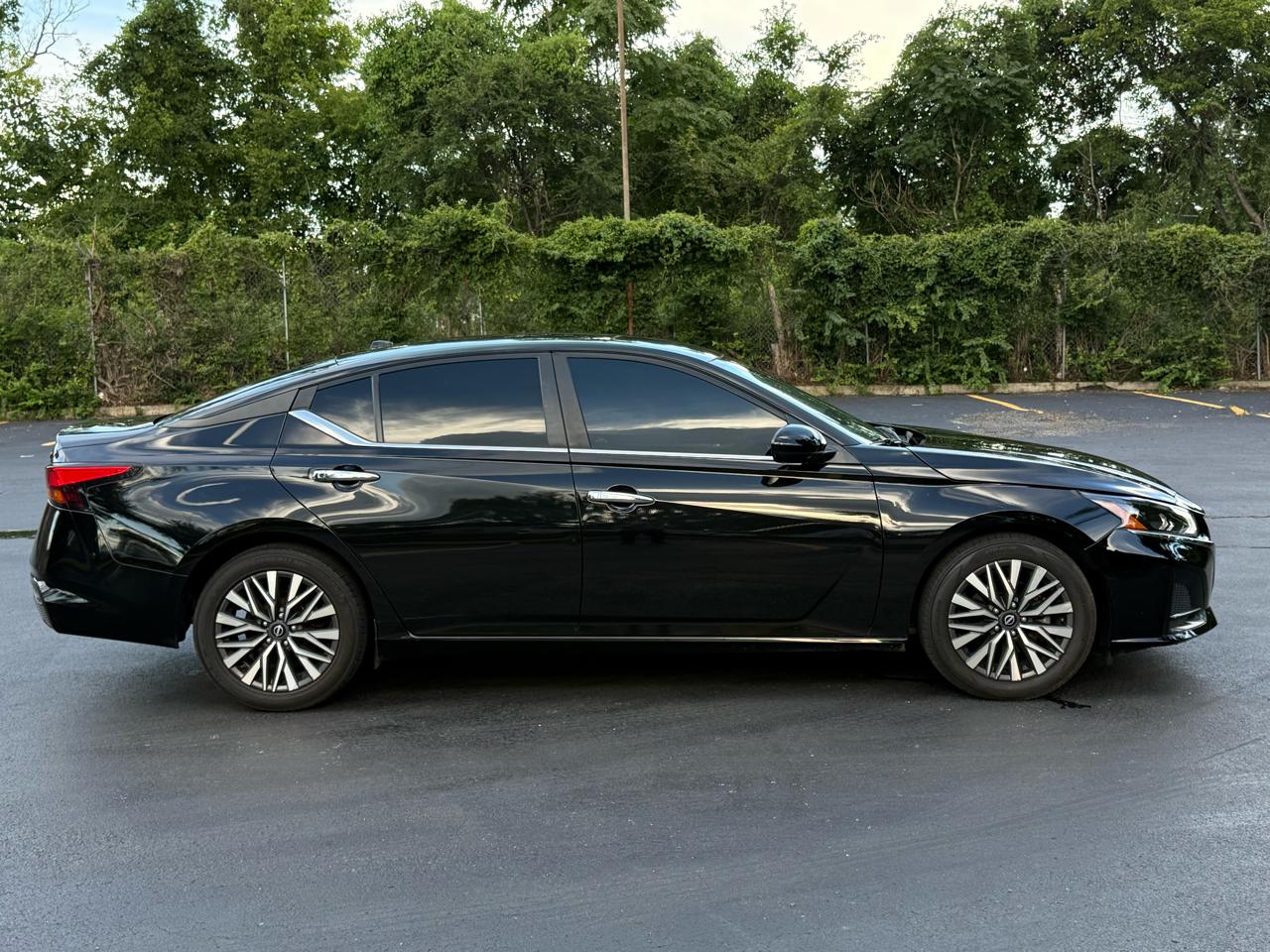Nissan Altima 2.5 SV 2023