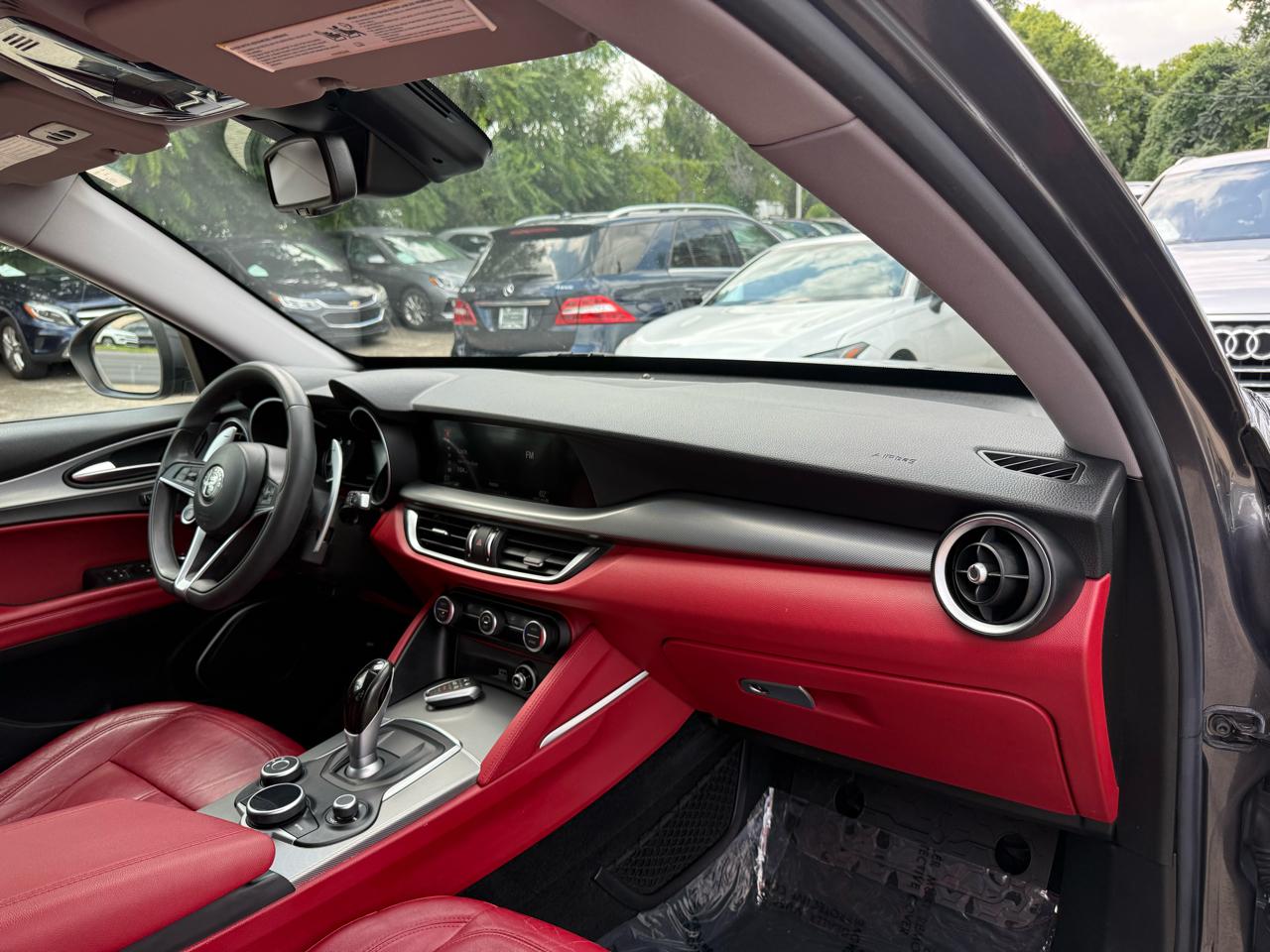 Alfa Romeo Stelvio Sport 2018