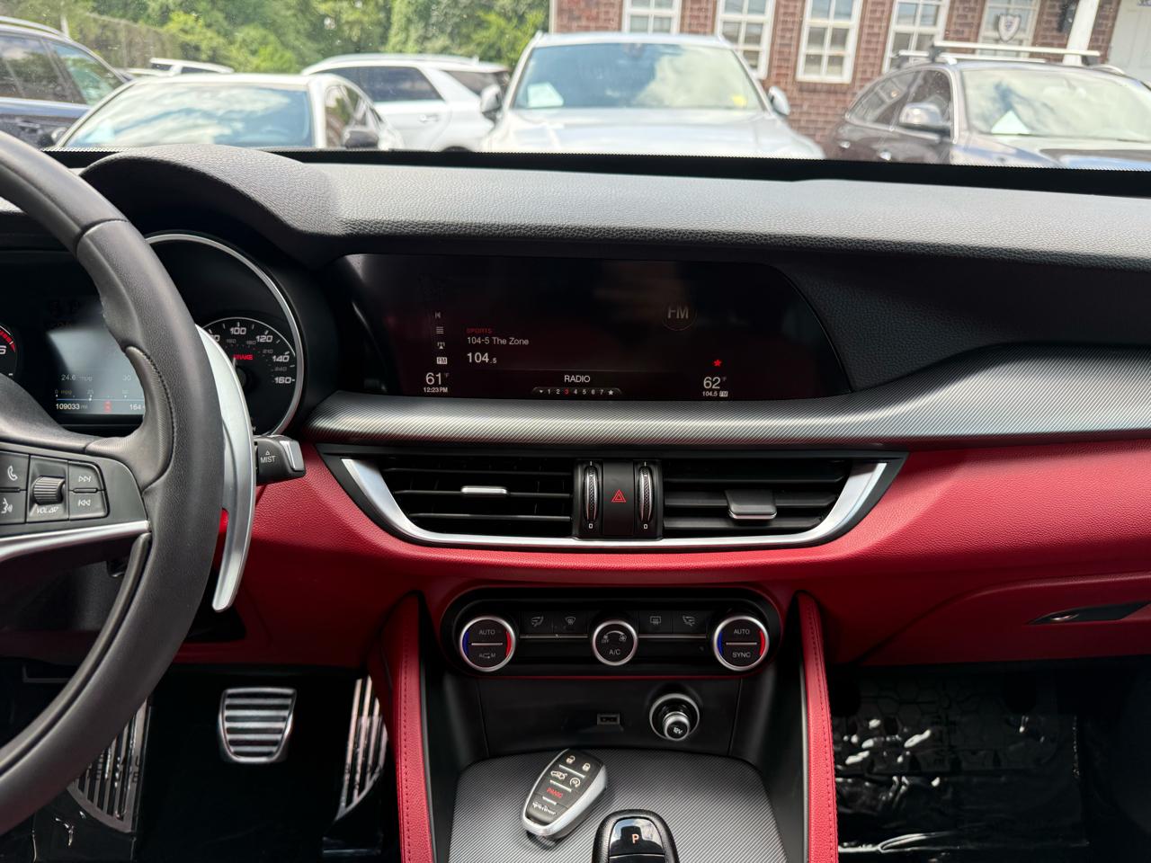 Alfa Romeo Stelvio Sport 2018