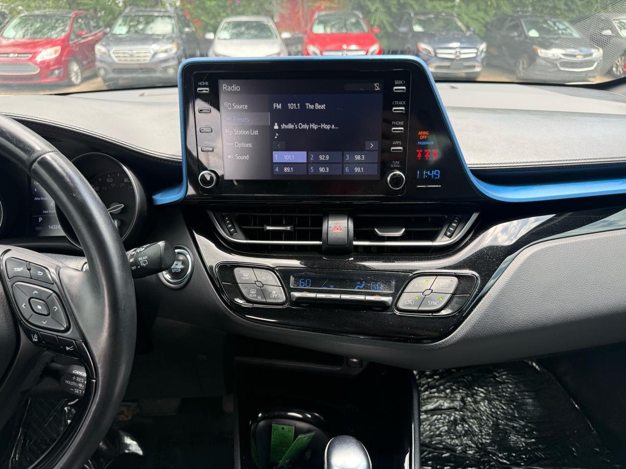 Toyota C-HR LE 2019