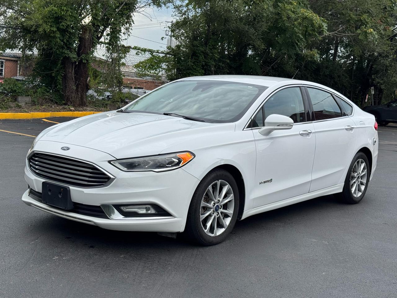 Ford Fusion Hybrid SE 2017