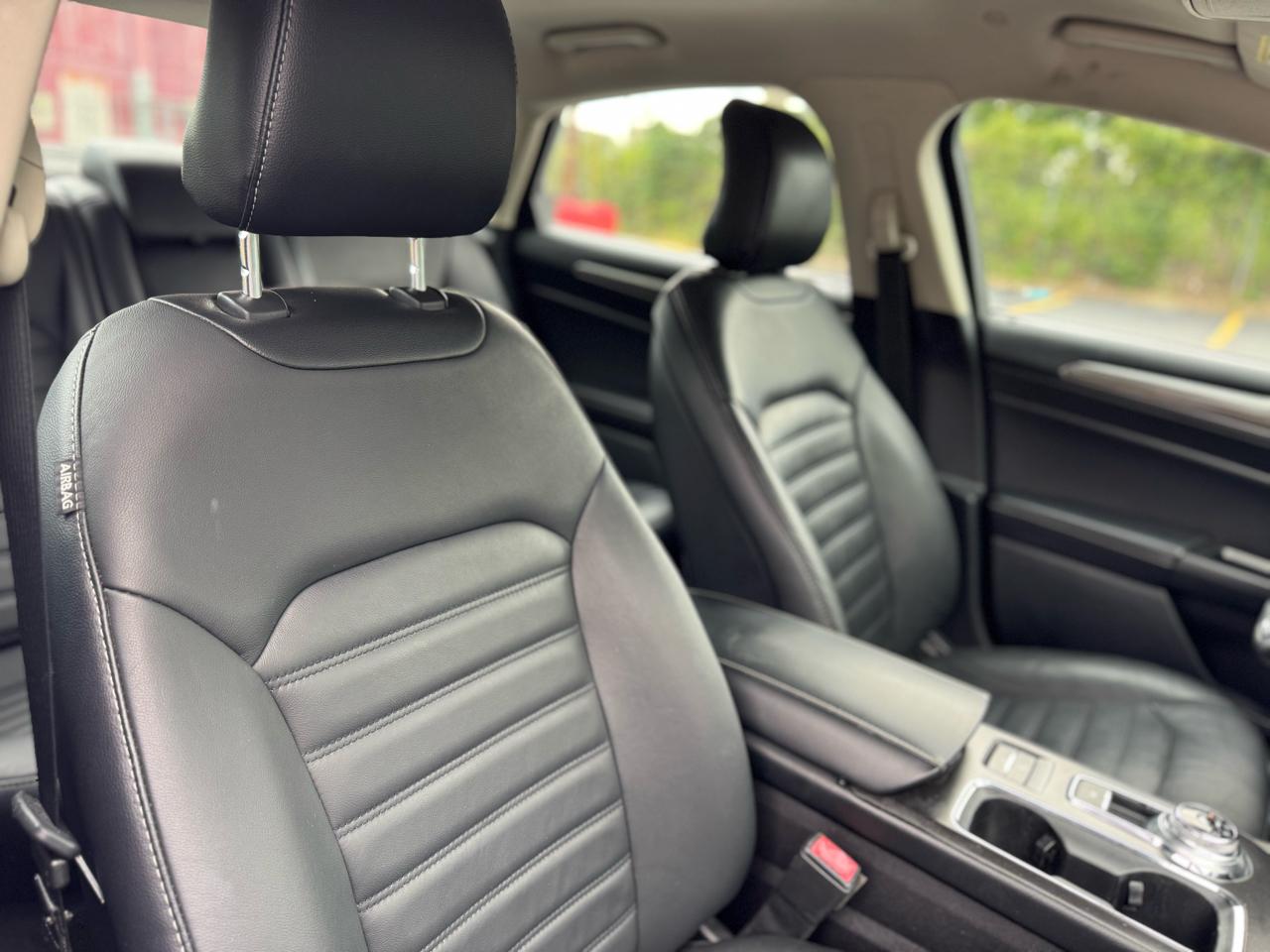 Ford Fusion Hybrid SE 2017
