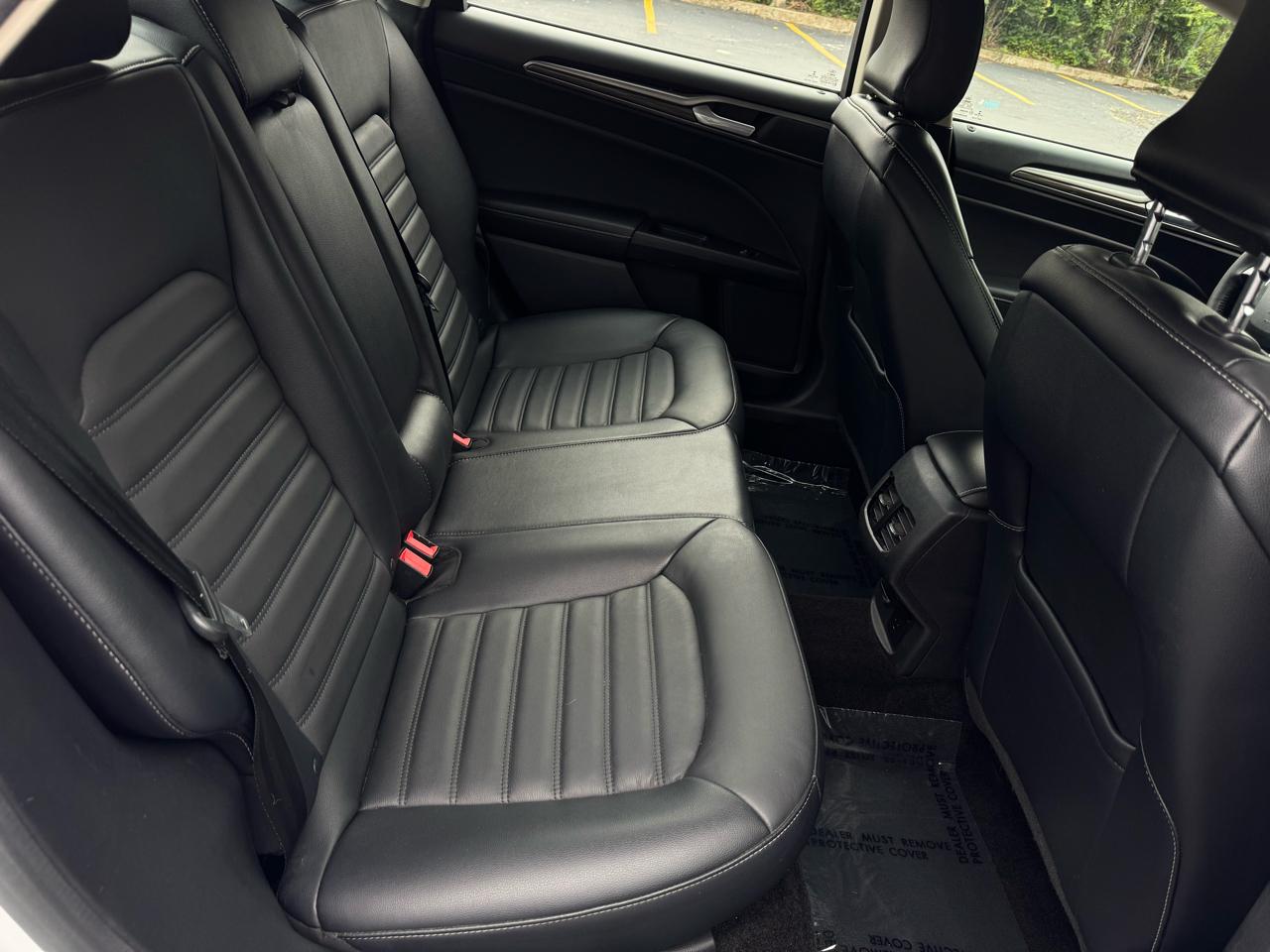 Ford Fusion Hybrid SE 2018