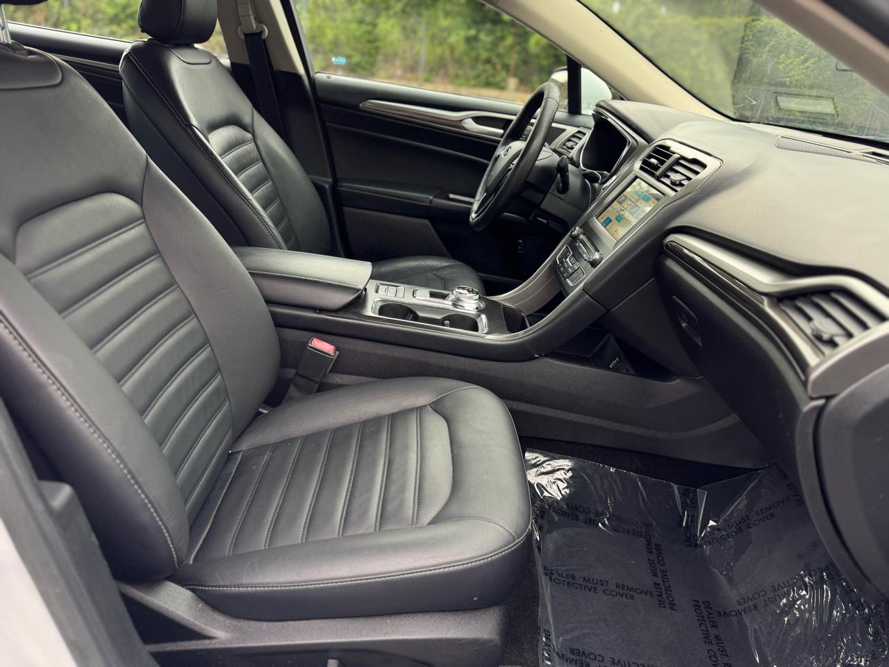 Ford Fusion Hybrid SE 2018