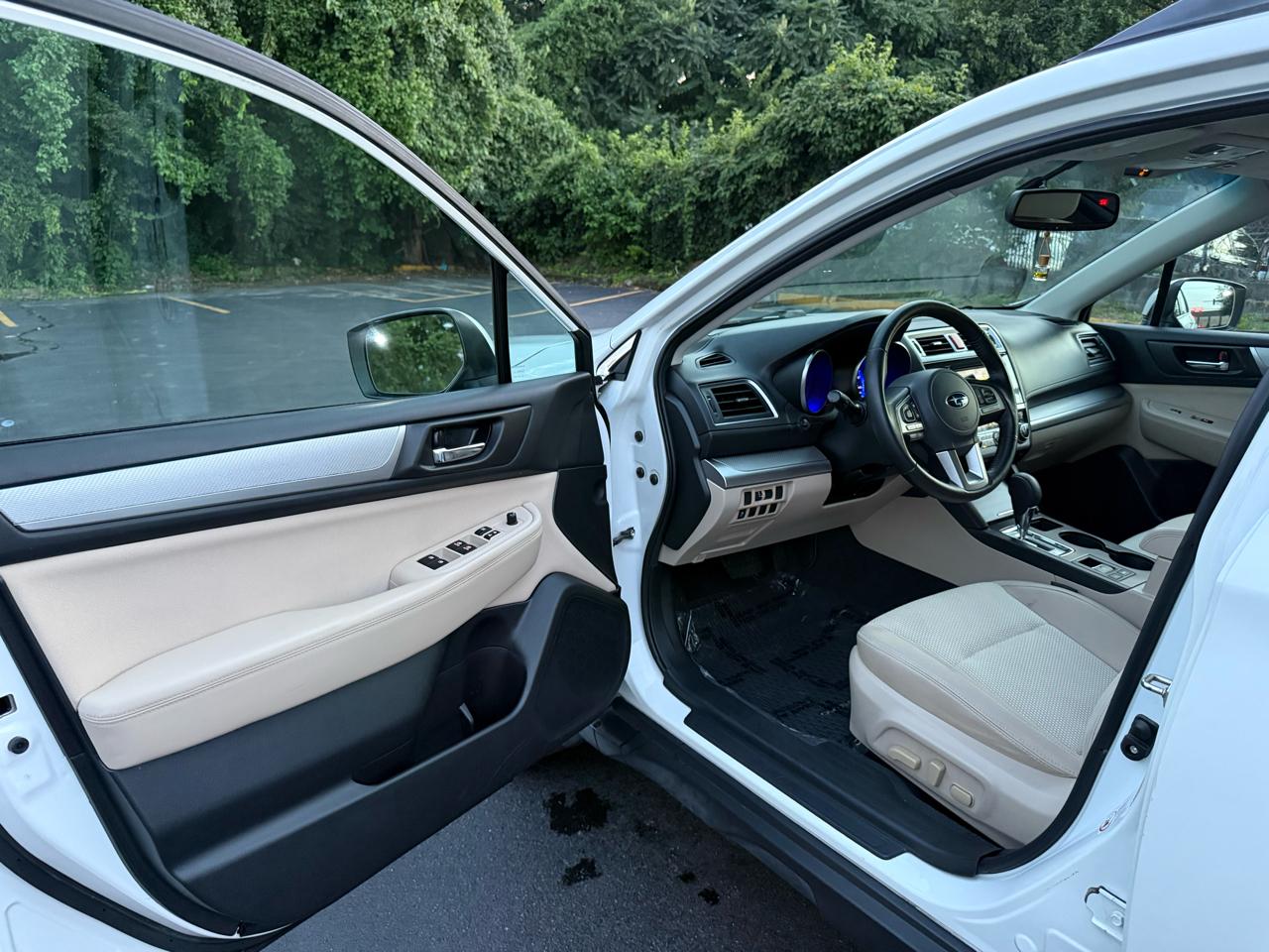 Subaru Outback 2.5i Premium 2016