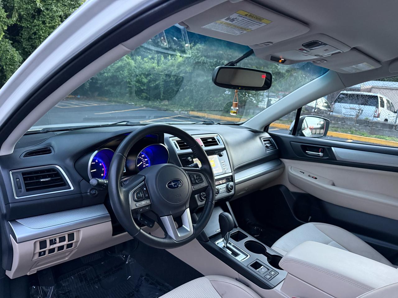 Subaru Outback 2.5i Premium 2016