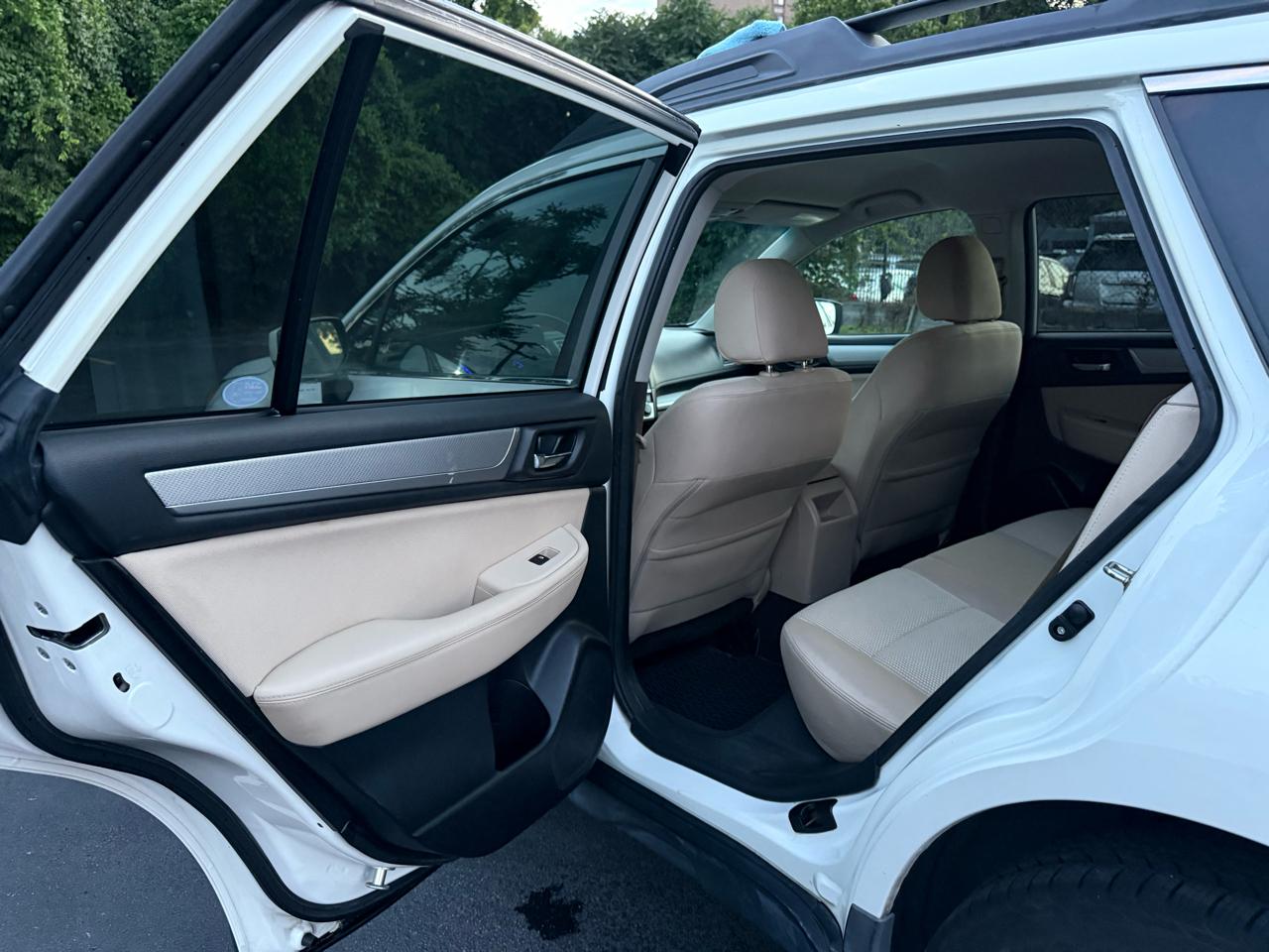 Subaru Outback 2.5i Premium 2016