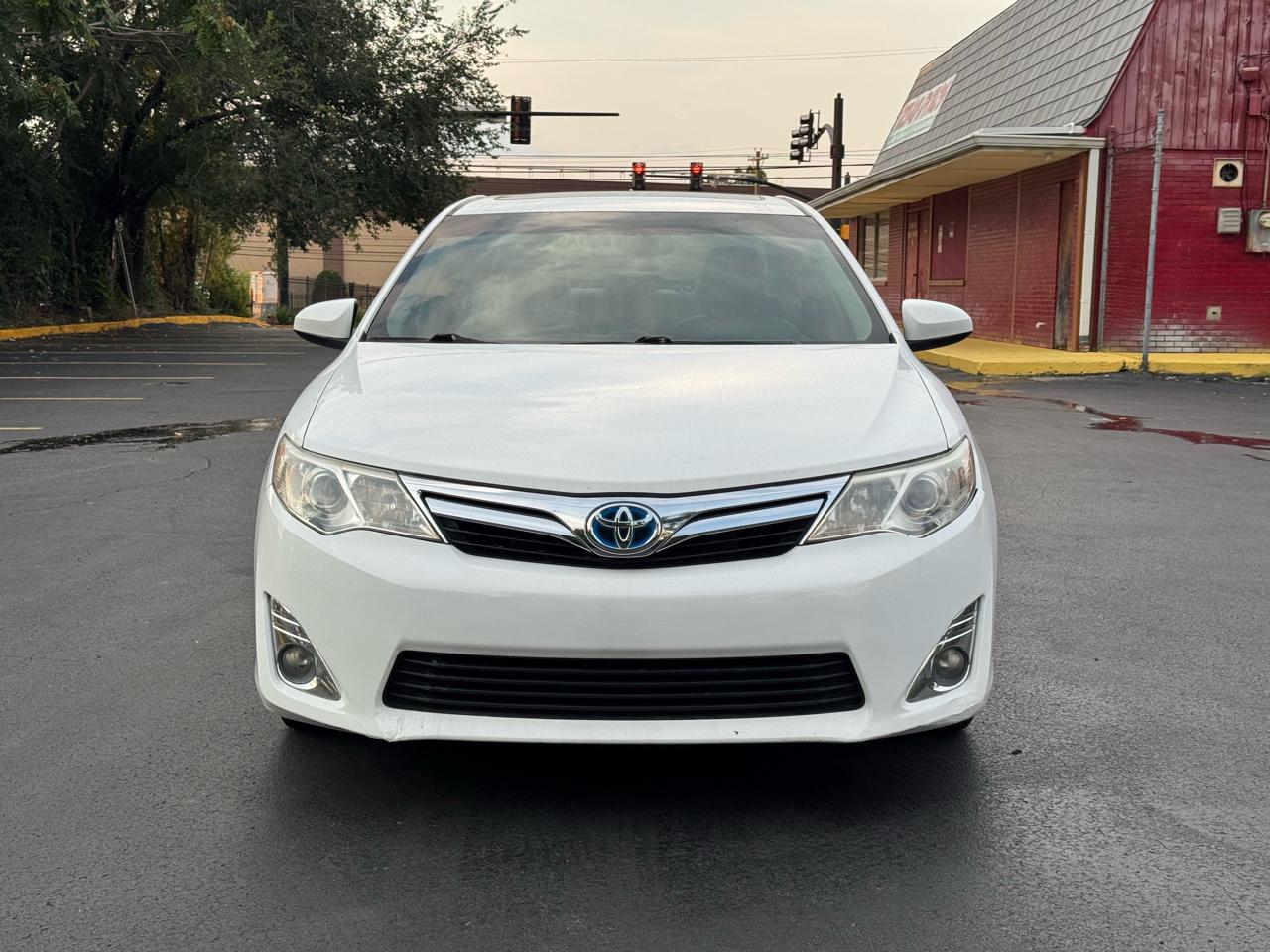 Toyota Camry Hybrid LE 2012