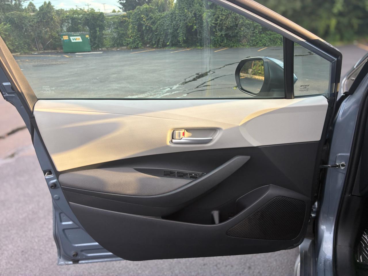 Toyota Corolla LE 2020