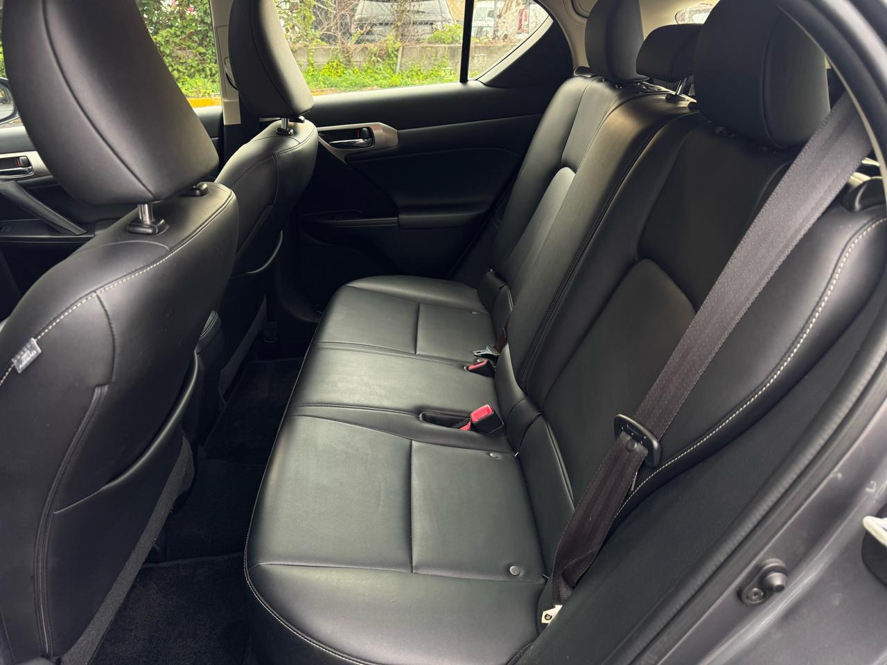 Lexus CT 200h Base 2015