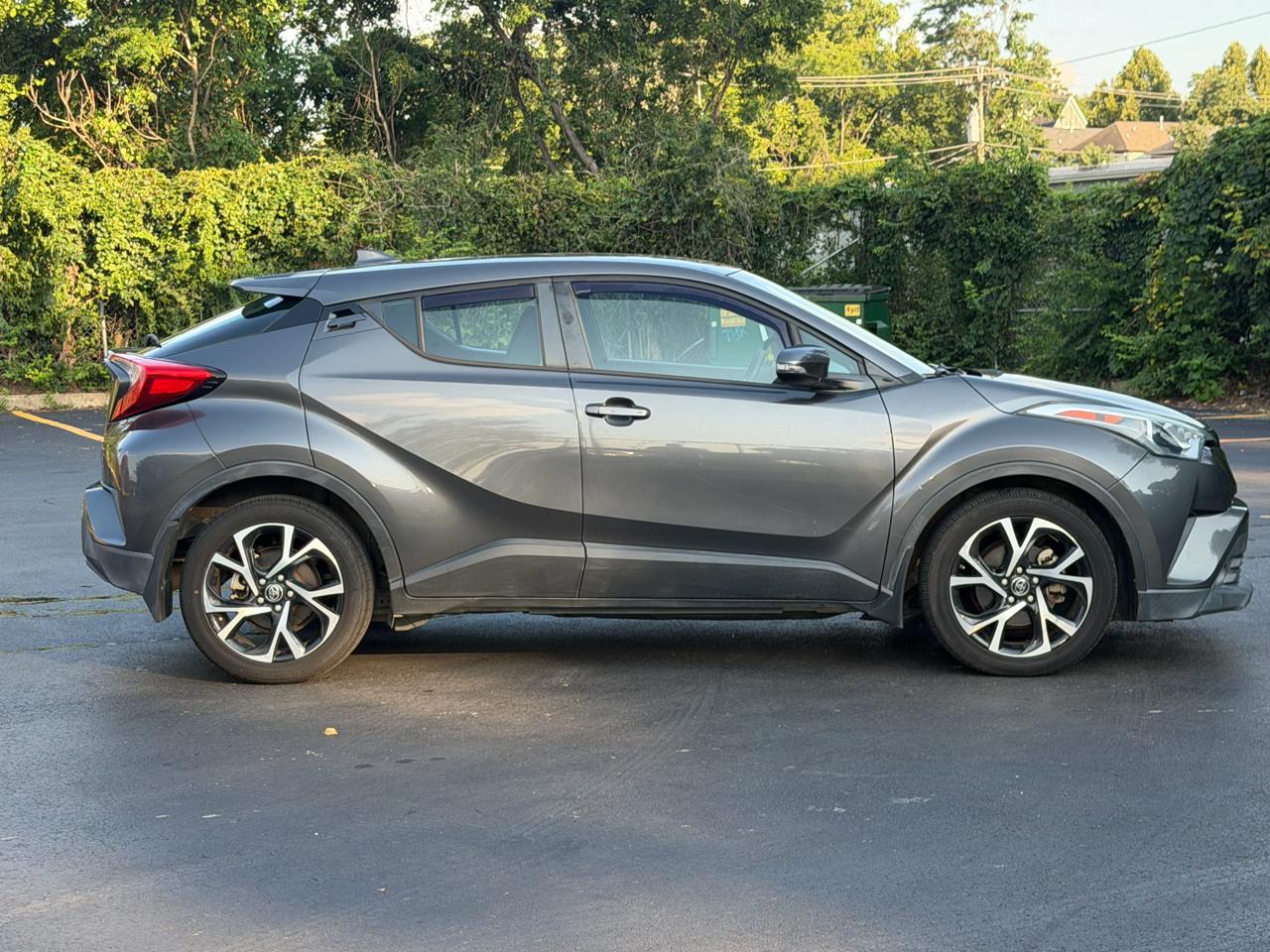 Toyota C-HR XLE 2018