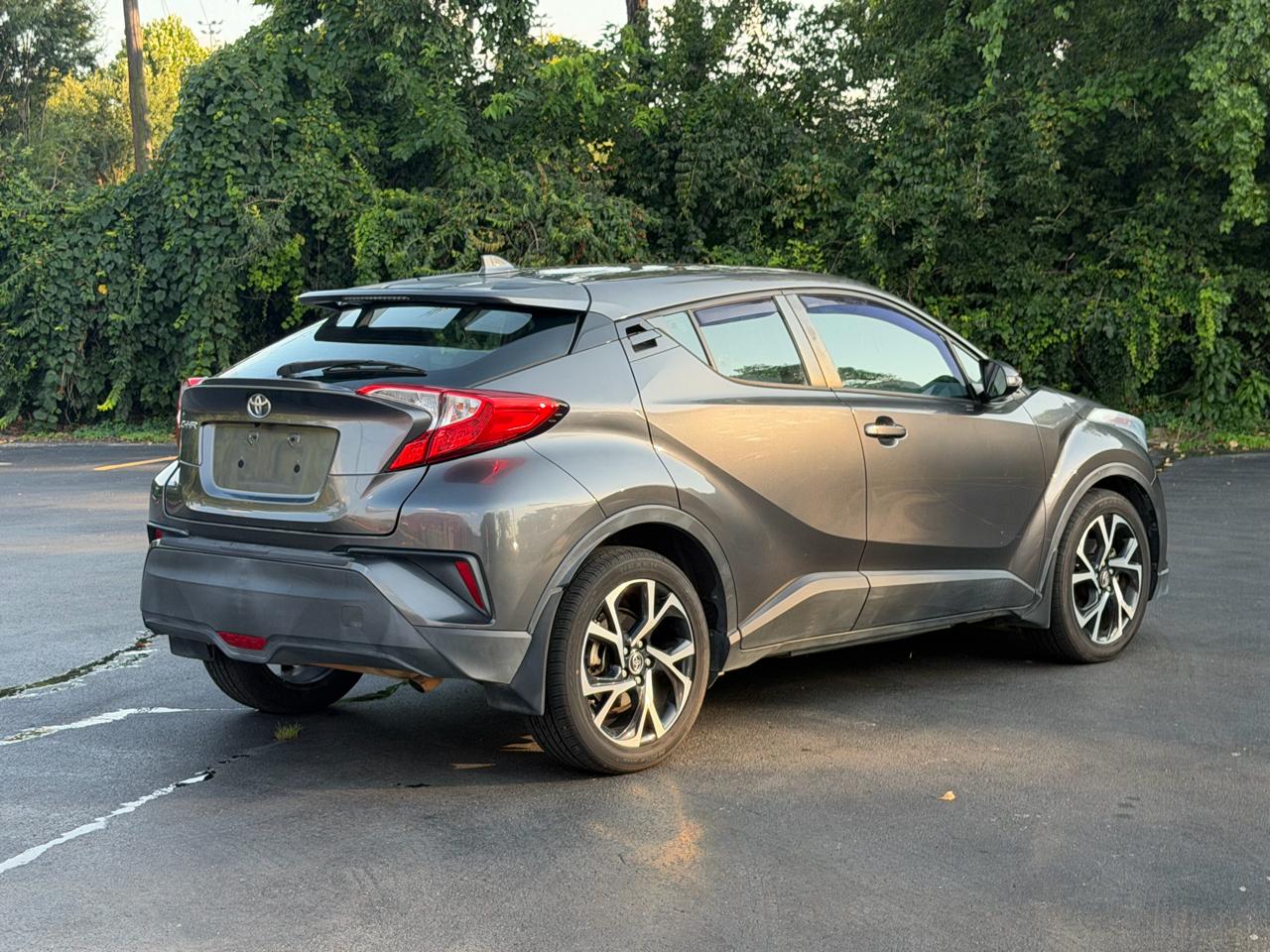 Toyota C-HR XLE 2018