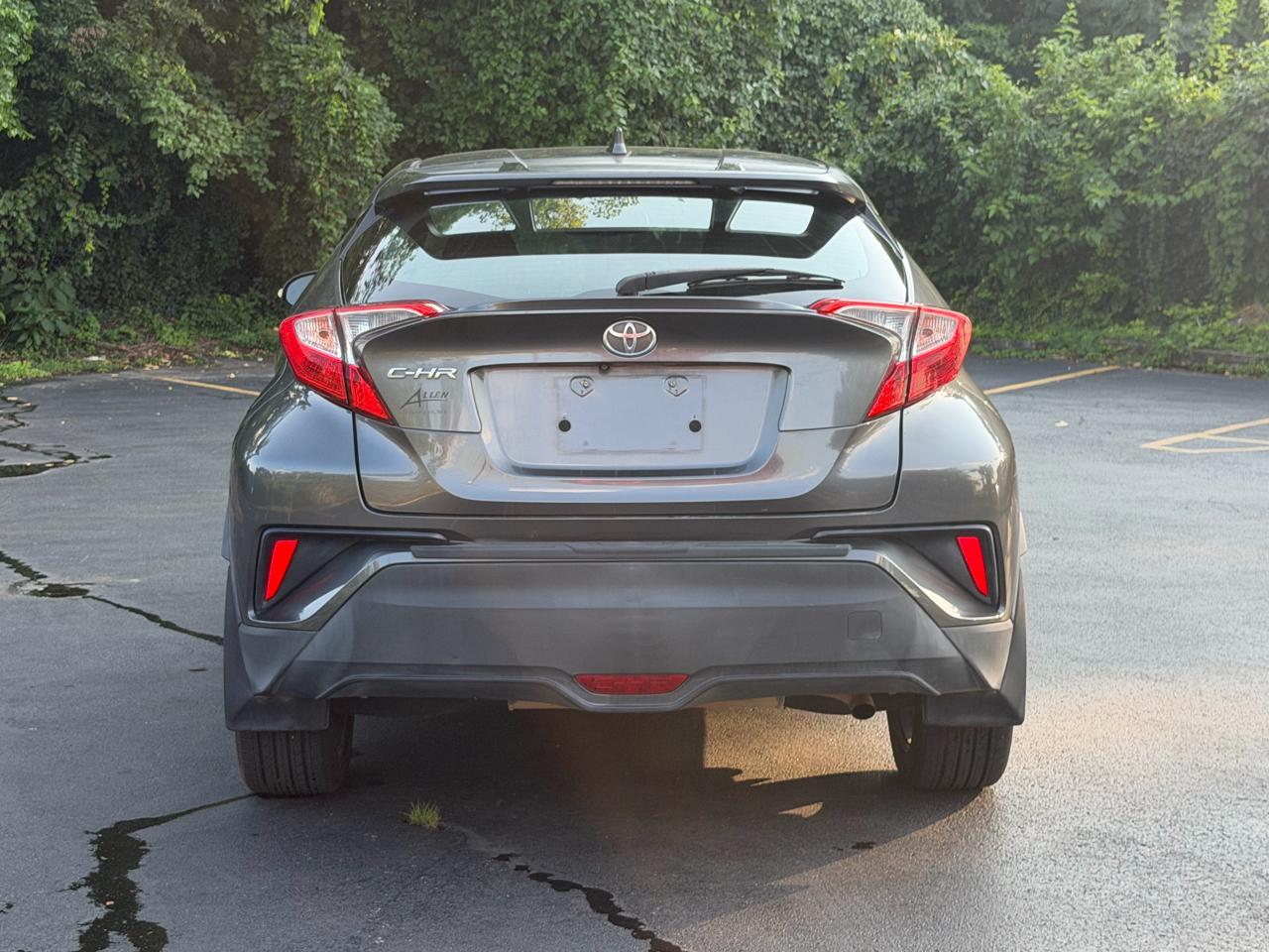 Toyota C-HR XLE 2018