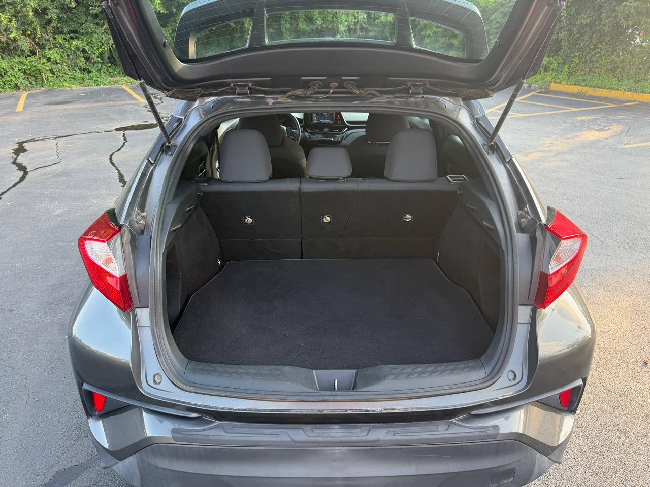 Toyota C-HR XLE 2018