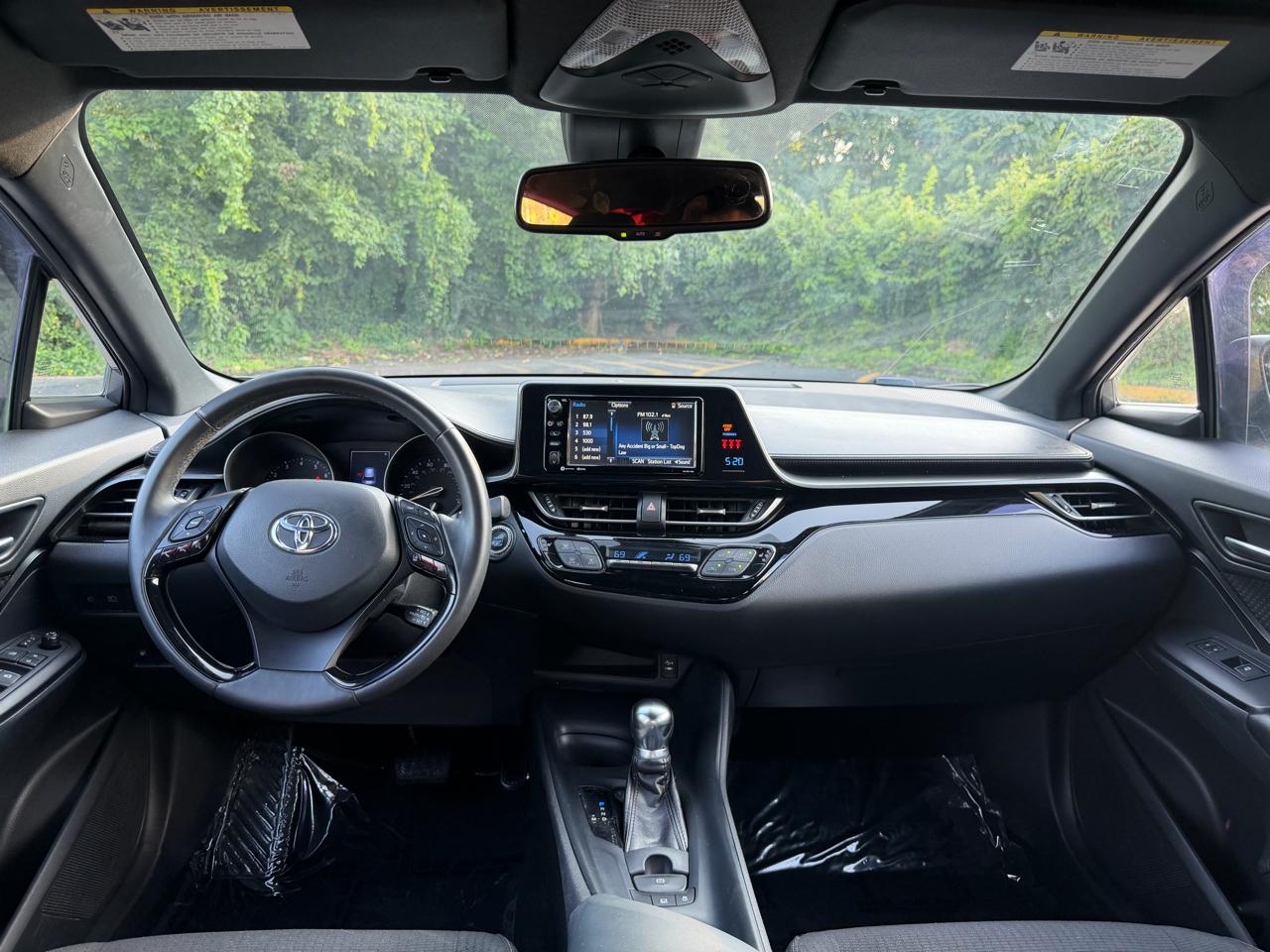 Toyota C-HR XLE 2018