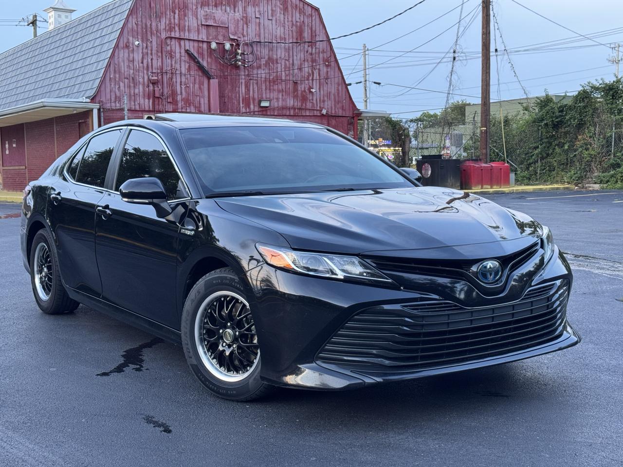 Toyota Camry Hybrid LE 2020